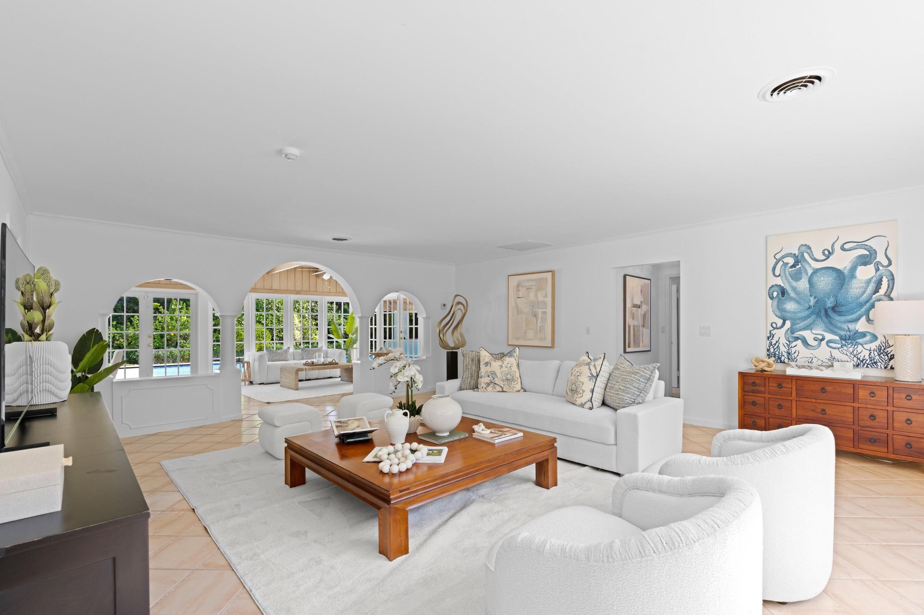 257 Fairview Palm Beach, FL 33480