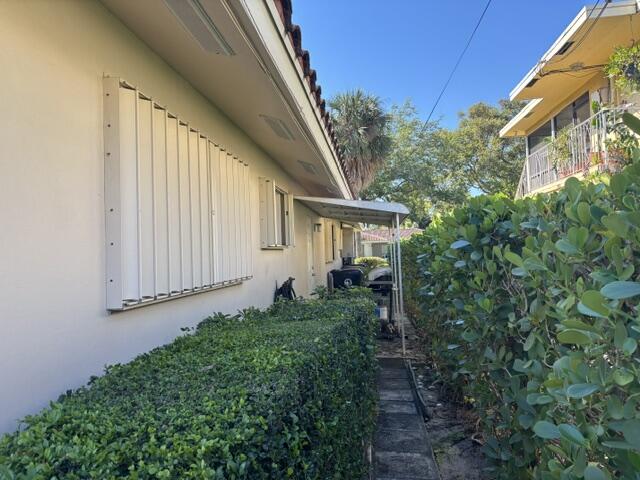 1911 NE 27th #1-3 Lighthouse Point, FL 33064