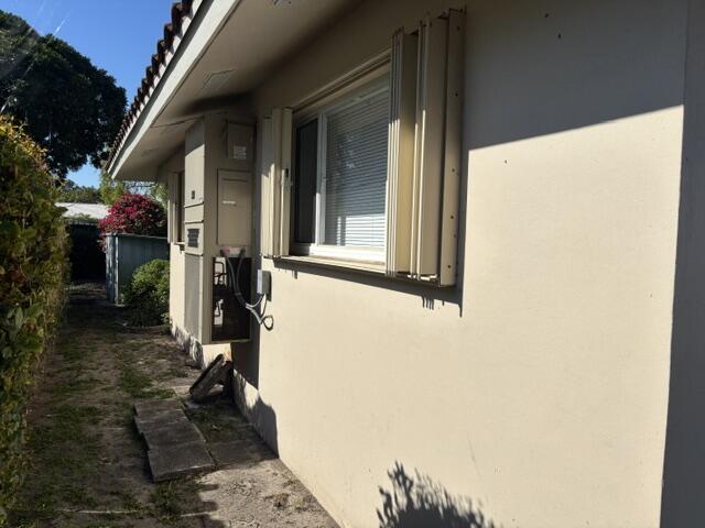 1911 NE 27th #1-3 Lighthouse Point, FL 33064