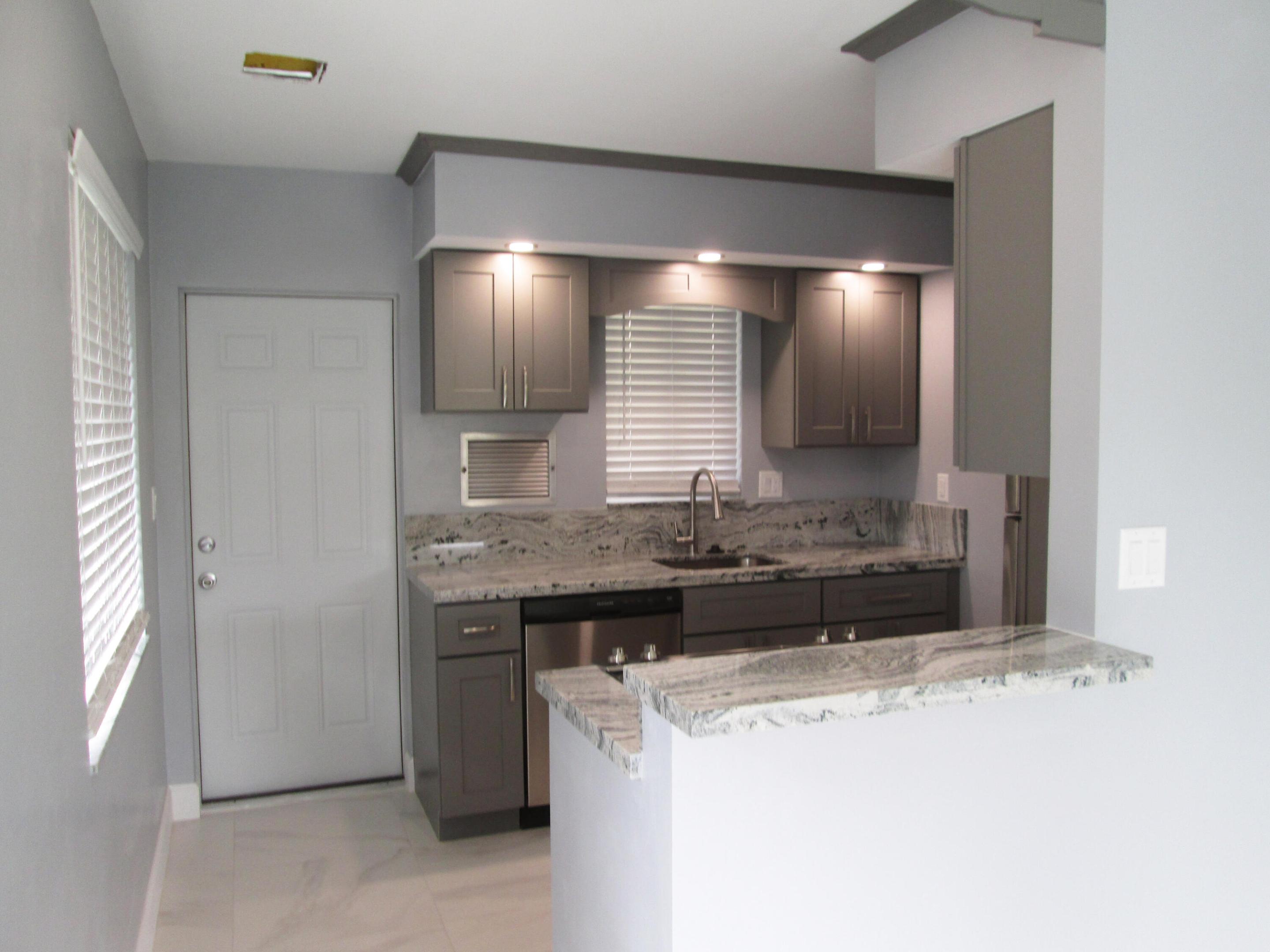 1911 NE 27th #1-3 Lighthouse Point, FL 33064