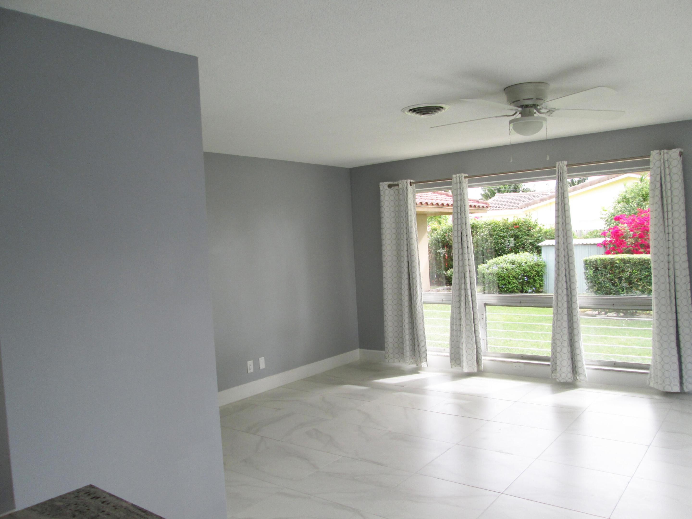 1911 NE 27th #1-3 Lighthouse Point, FL 33064