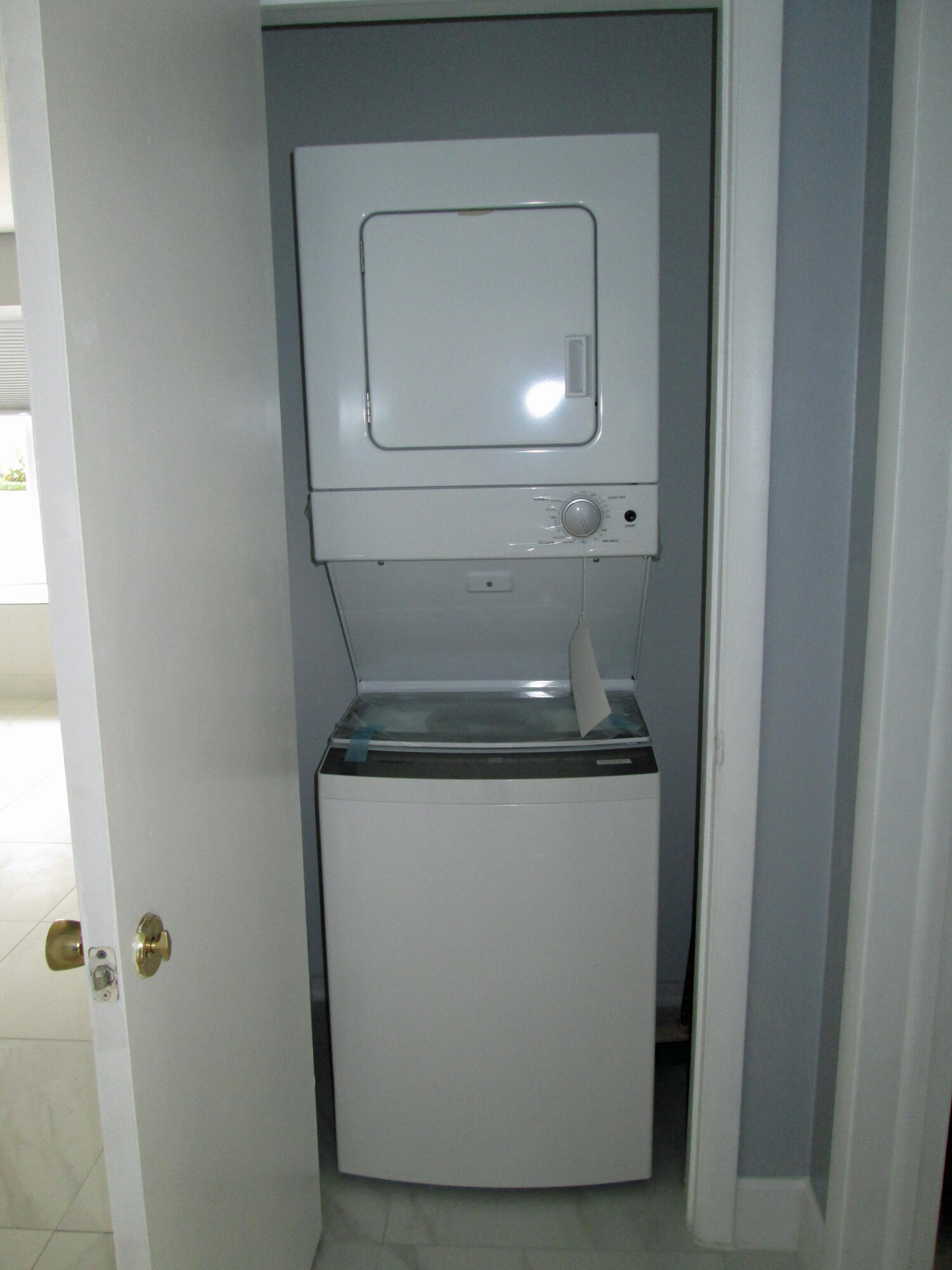 1911 NE 27th #1-3 Lighthouse Point, FL 33064