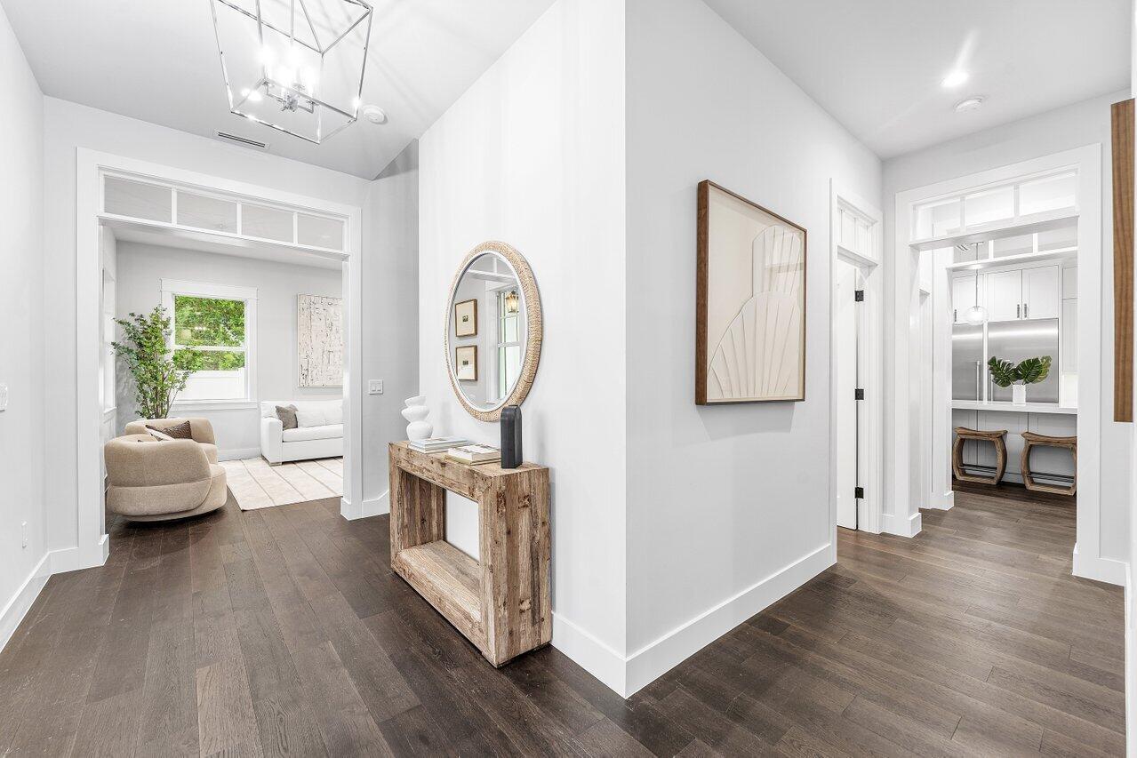 11823 Lake Shr North Palm Beach, FL 33408