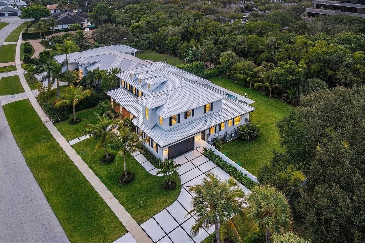 11823 Lake Shr North Palm Beach, FL 33408