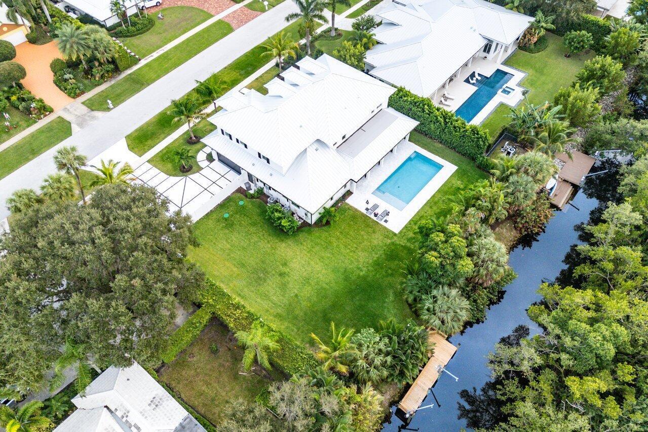 11823 Lake Shr North Palm Beach, FL 33408