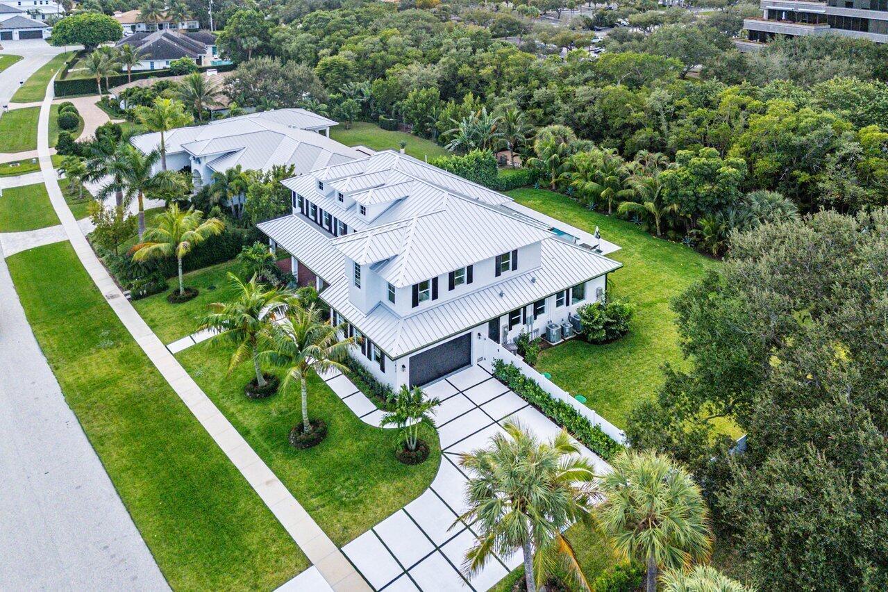 11823 Lake Shr North Palm Beach, FL 33408