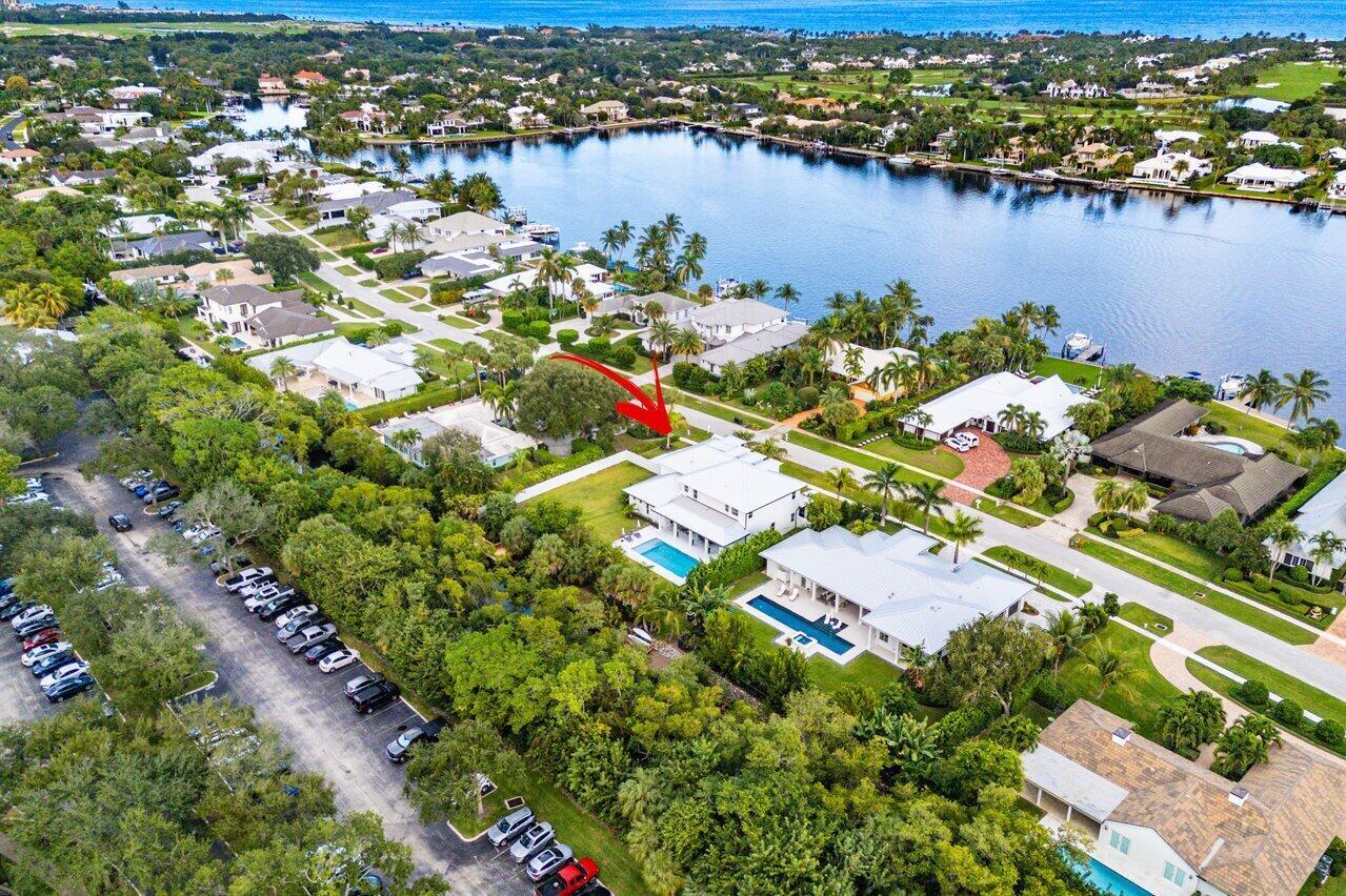11823 Lake Shr North Palm Beach, FL 33408