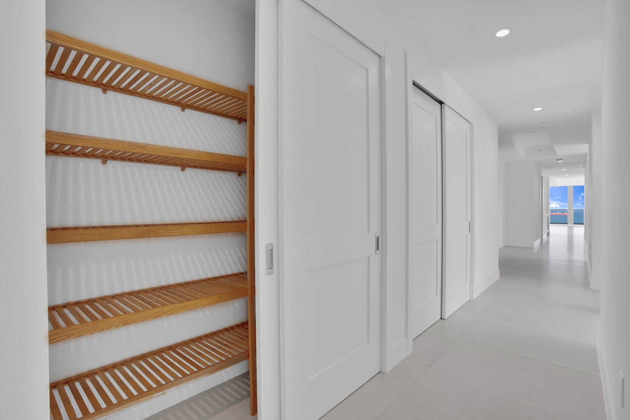153 N Seabreeze Blvd #1602 Fort Lauderdale, FL 33304
