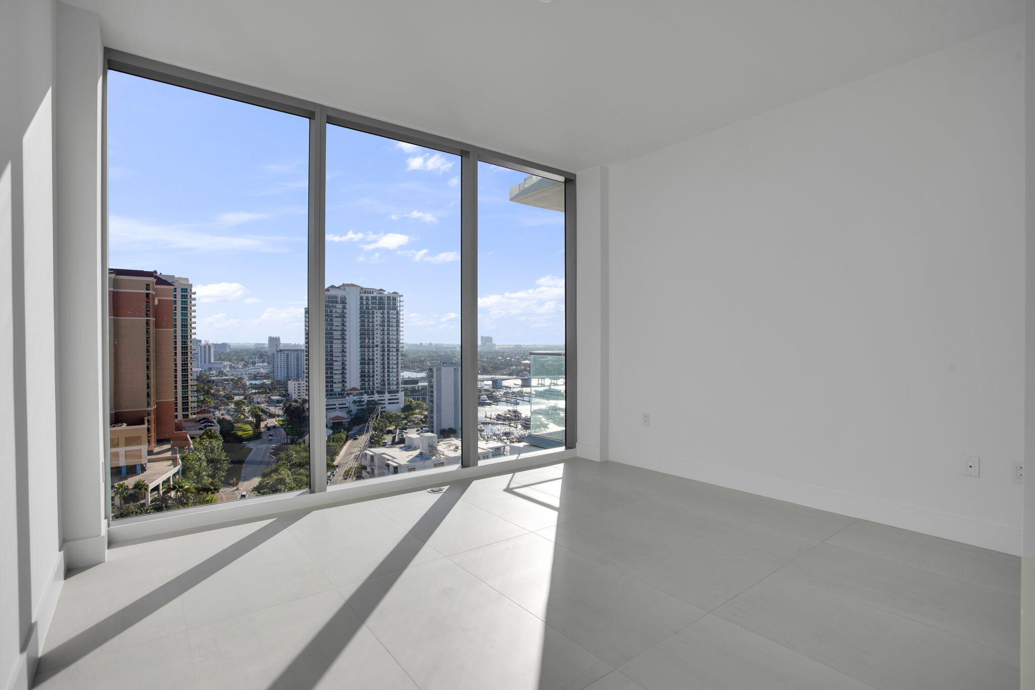 153 N Seabreeze Blvd #1602 Fort Lauderdale, FL 33304