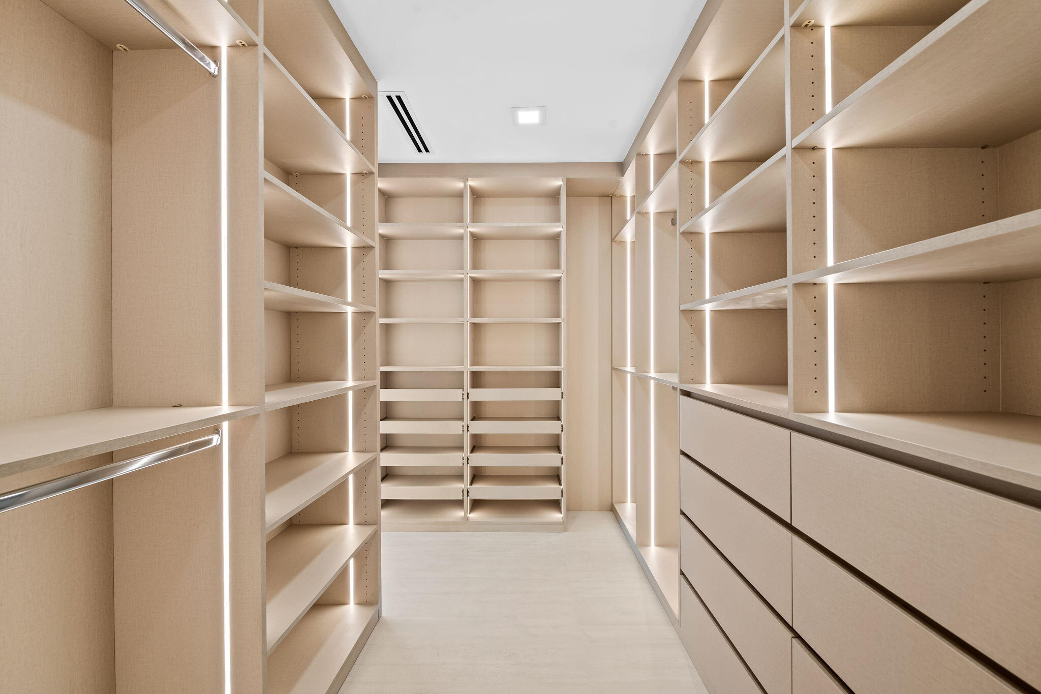 3821 NE 26th Lighthouse Point, FL 33064