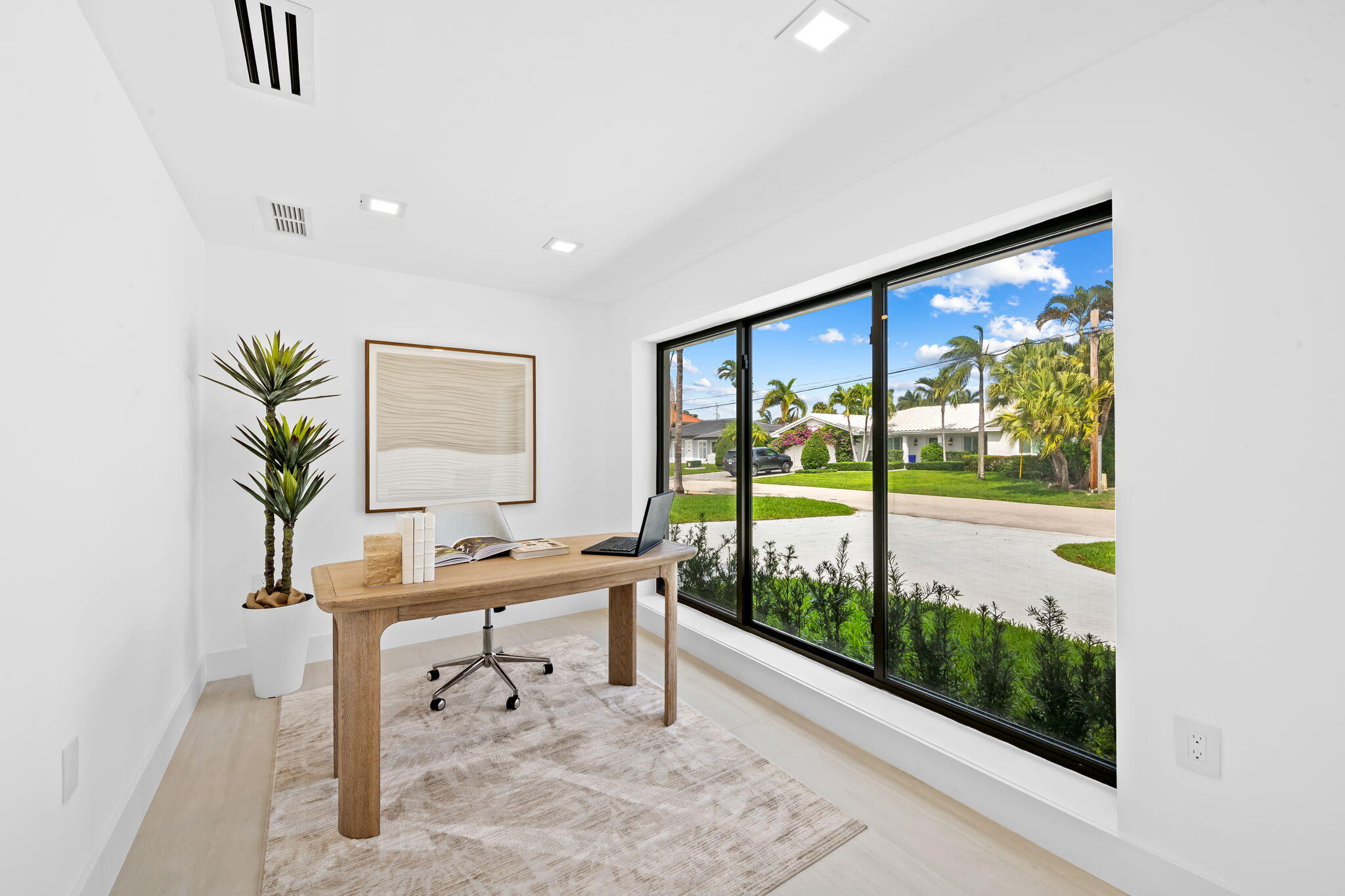 3821 NE 26th Lighthouse Point, FL 33064