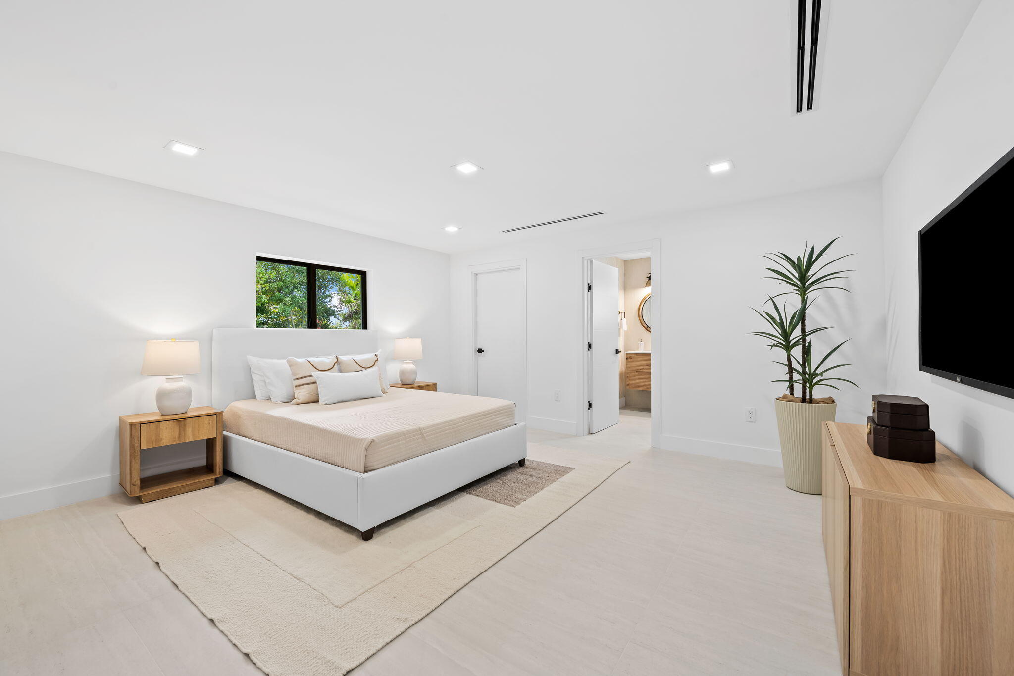 3821 NE 26th Lighthouse Point, FL 33064