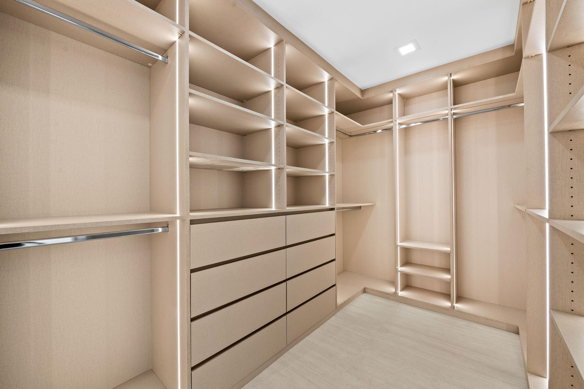 3821 NE 26th Lighthouse Point, FL 33064