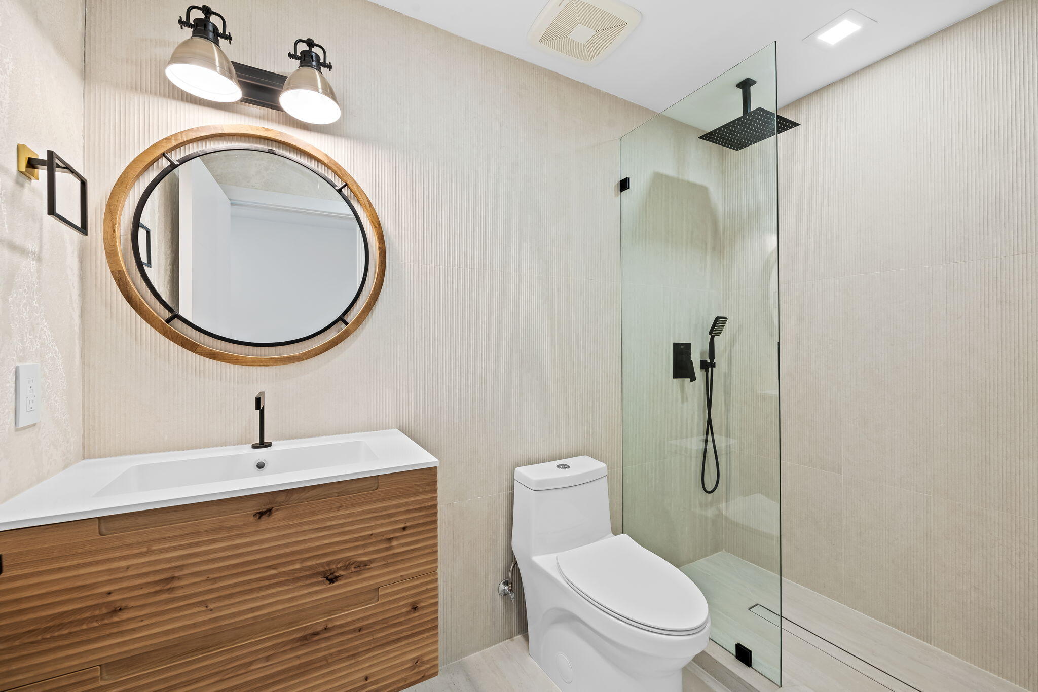 3821 NE 26th Lighthouse Point, FL 33064