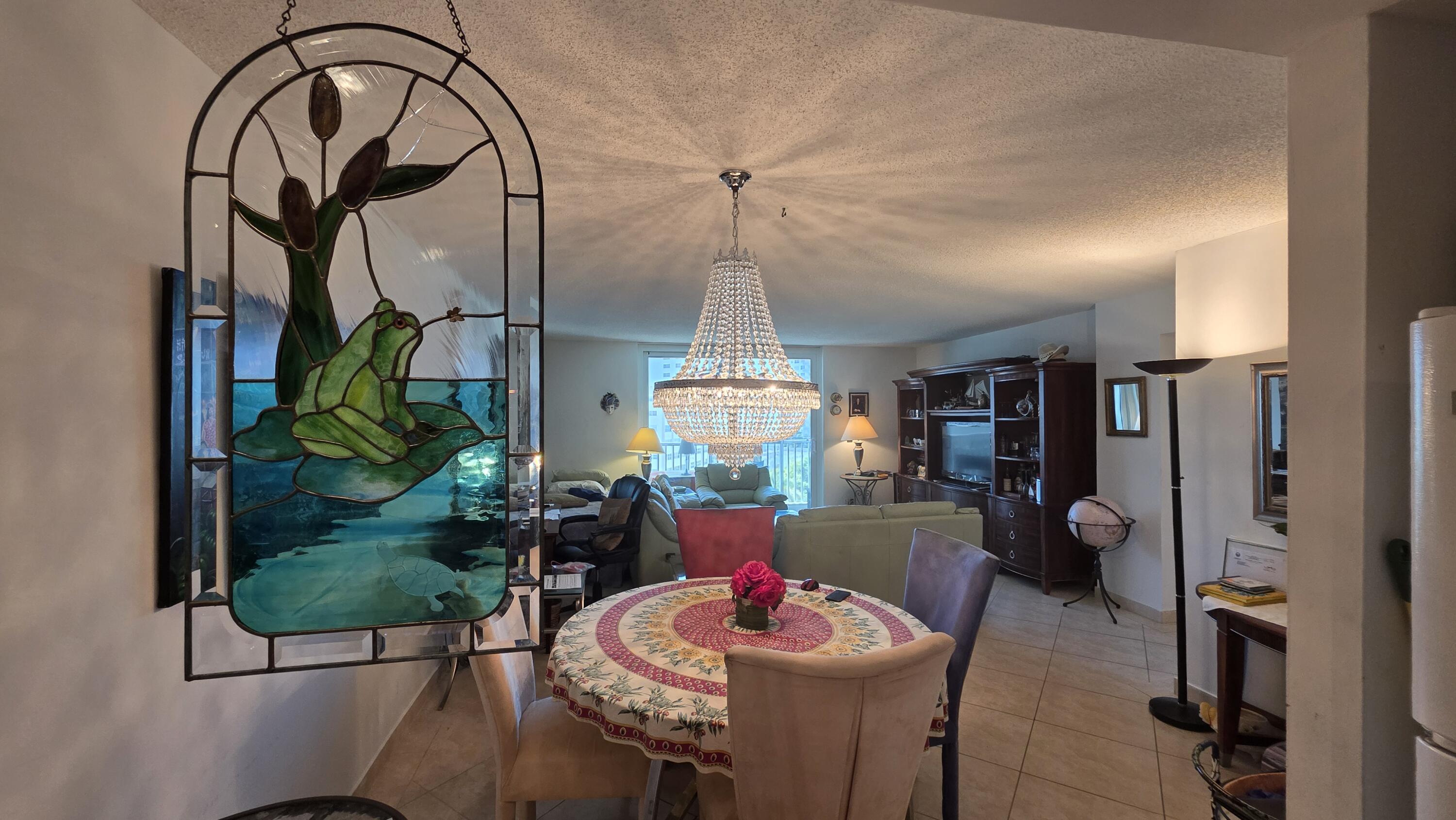 100 Golden Isles #714