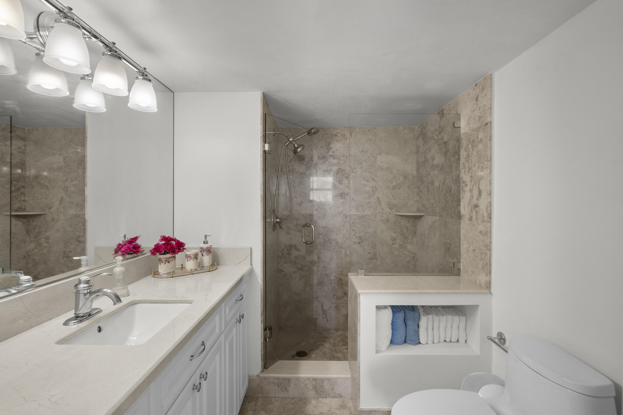 1370 S Ocean #905 Pompano Beach, FL 33062