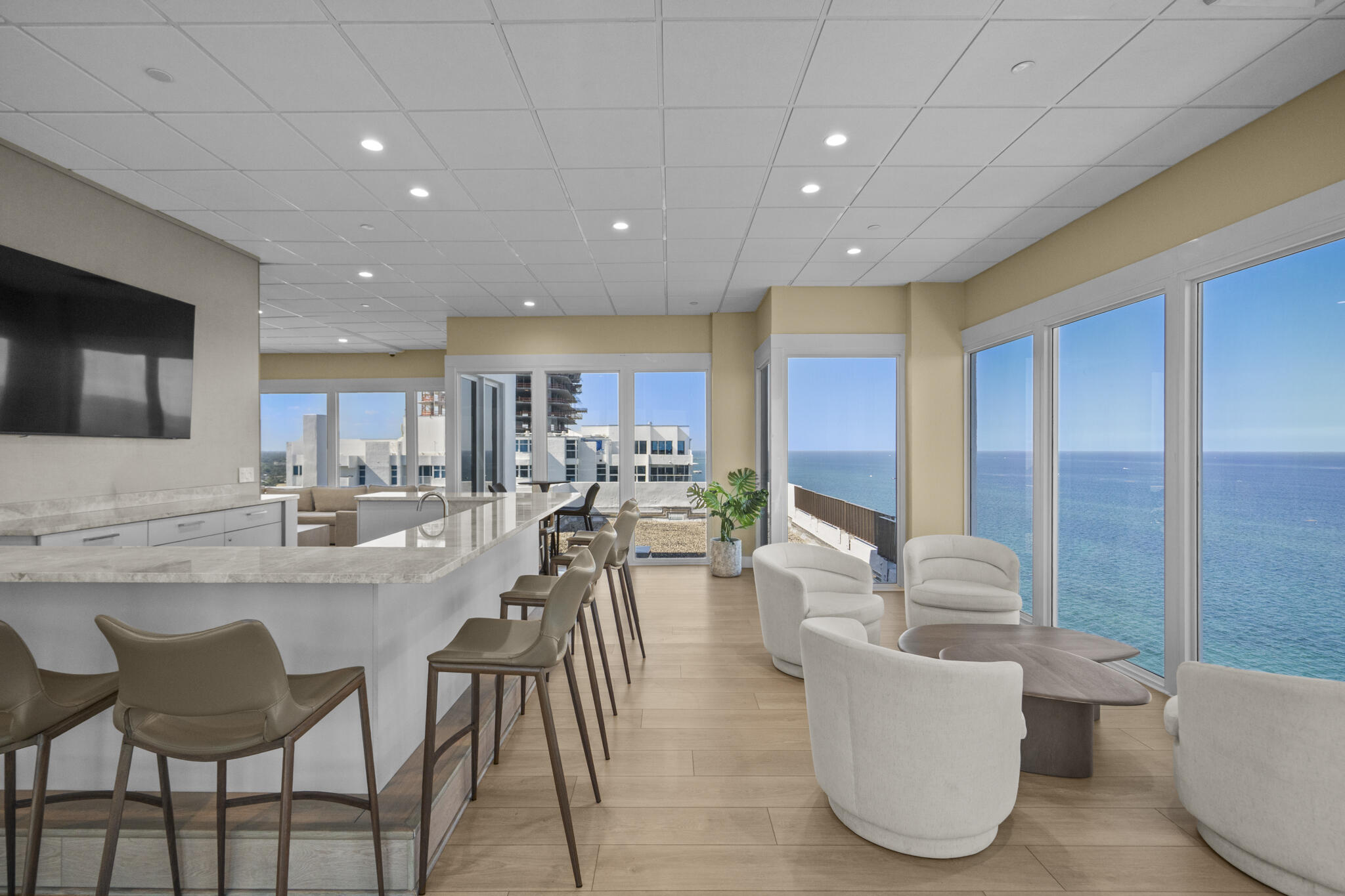 1370 S Ocean #905 Pompano Beach, FL 33062