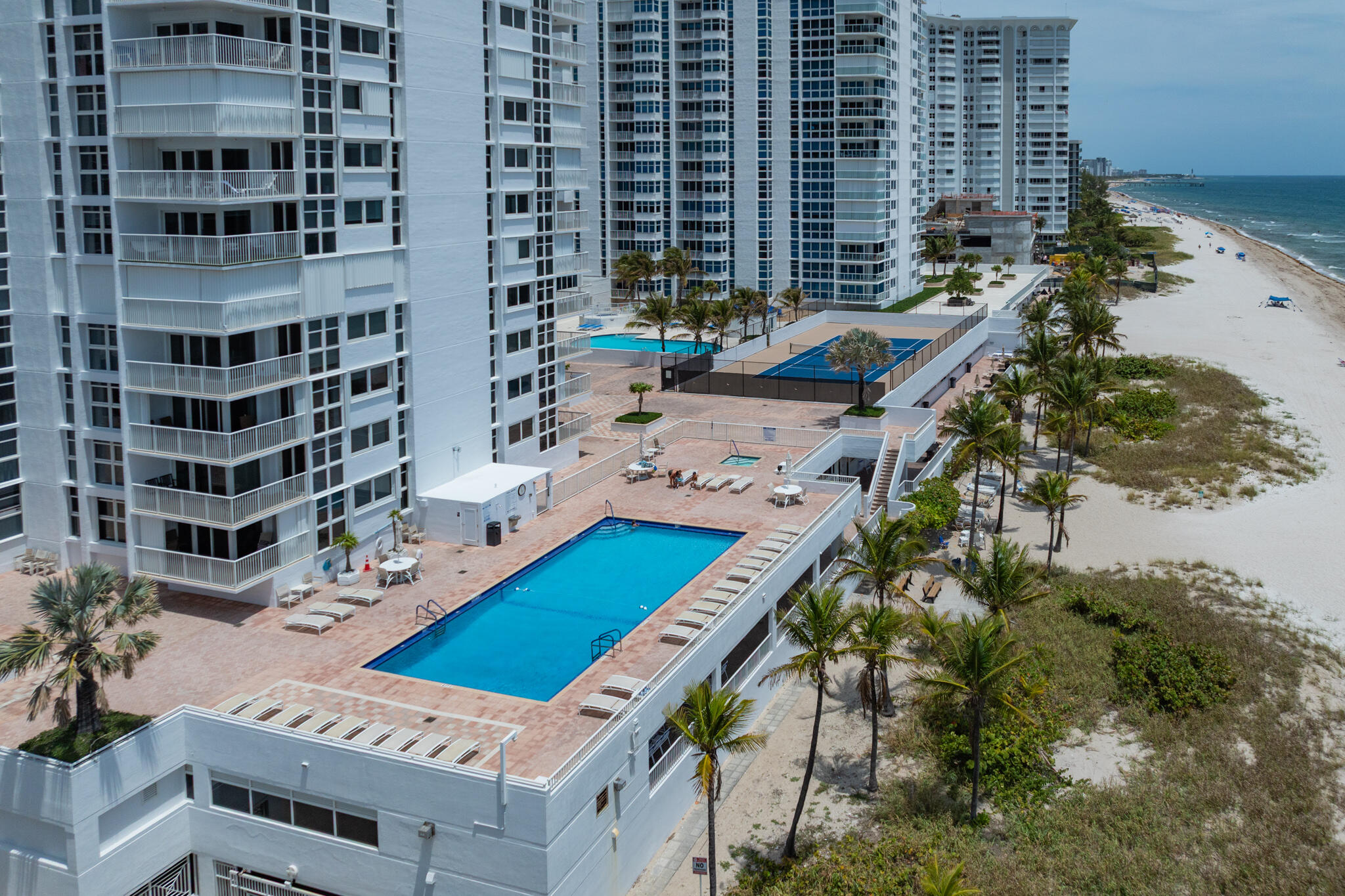 1370 S Ocean #905 Pompano Beach, FL 33062
