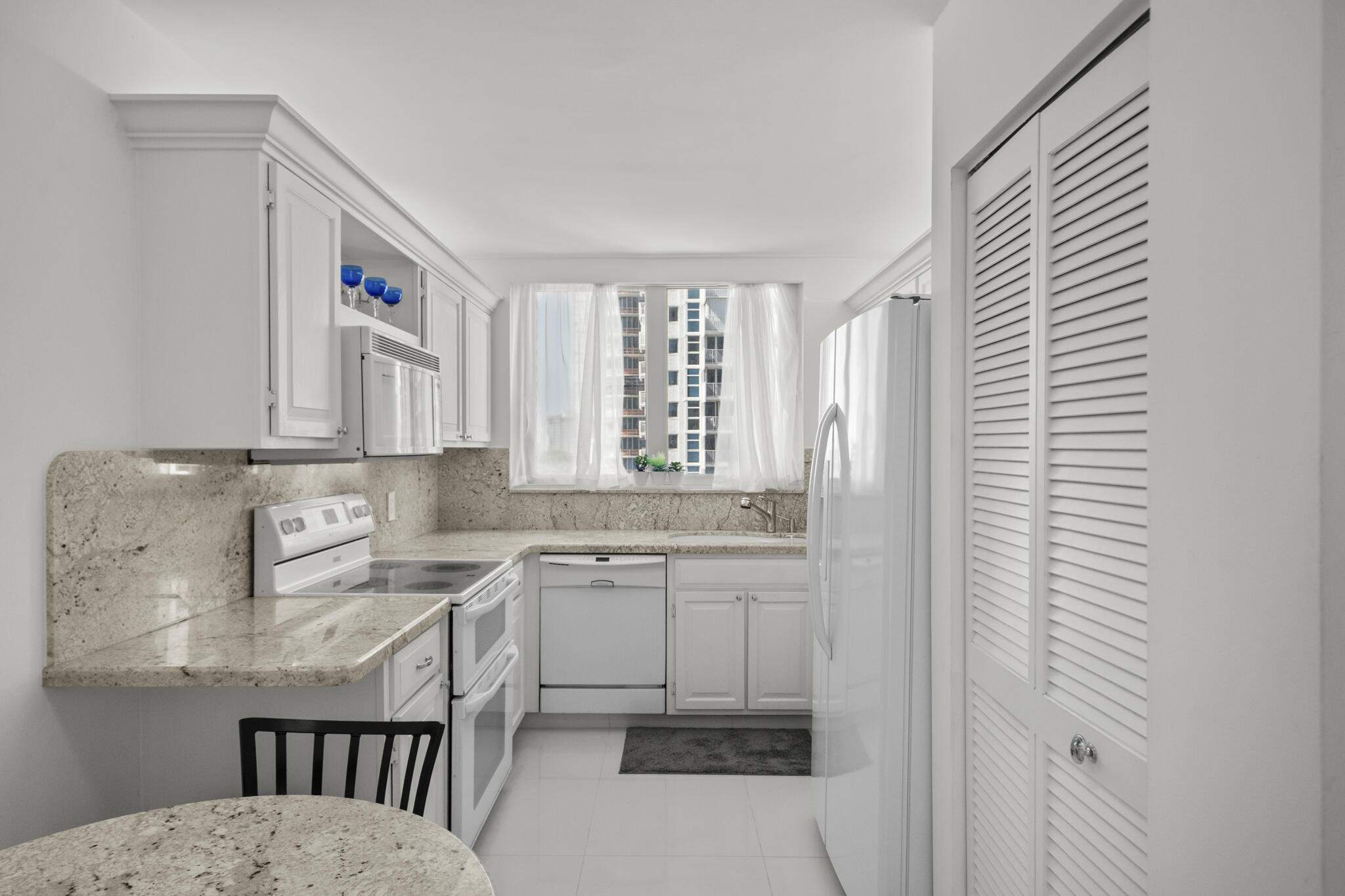 1370 S Ocean #905 Pompano Beach, FL 33062