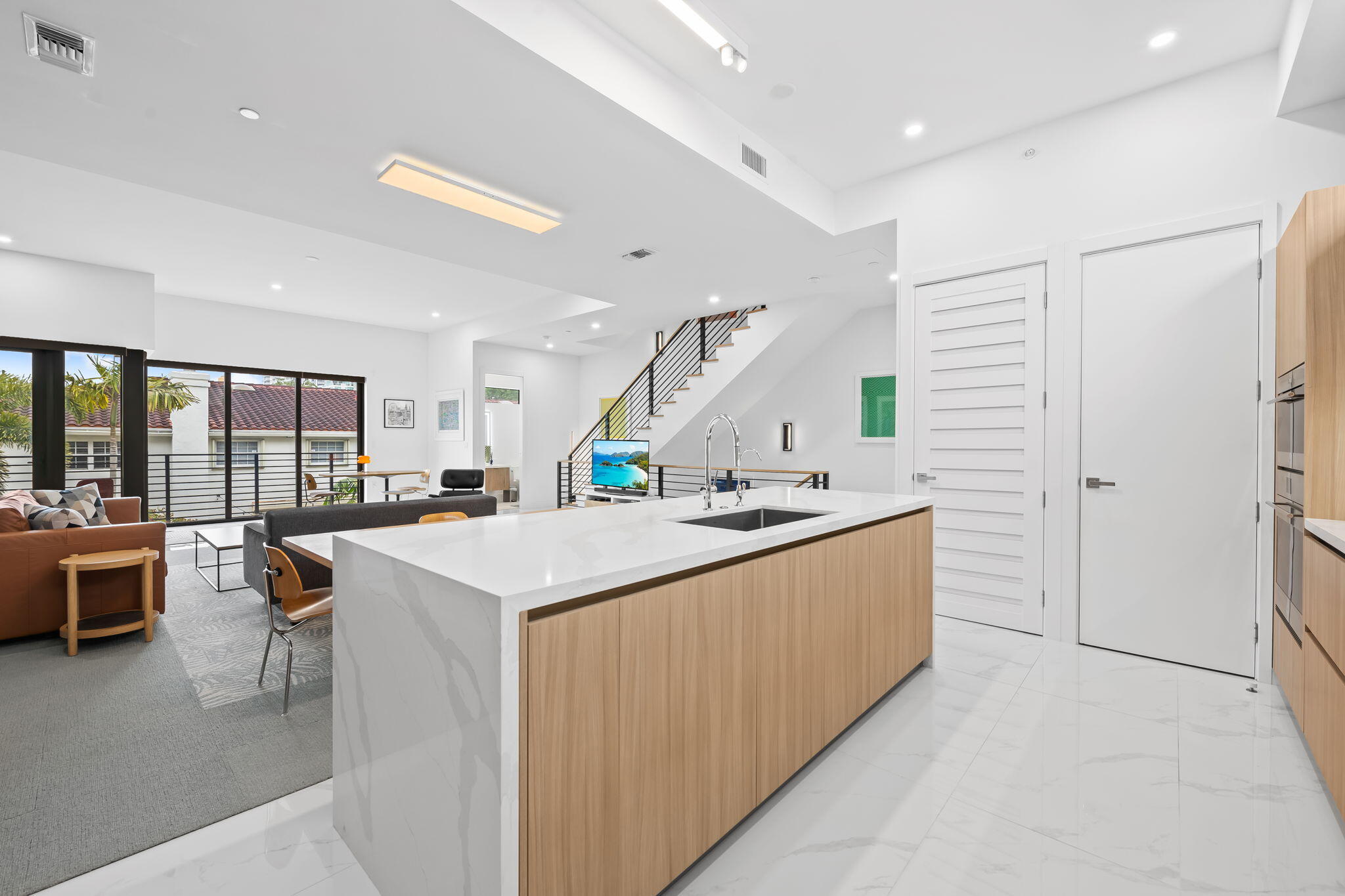 818 NE 2nd Fort Lauderdale, FL 33301