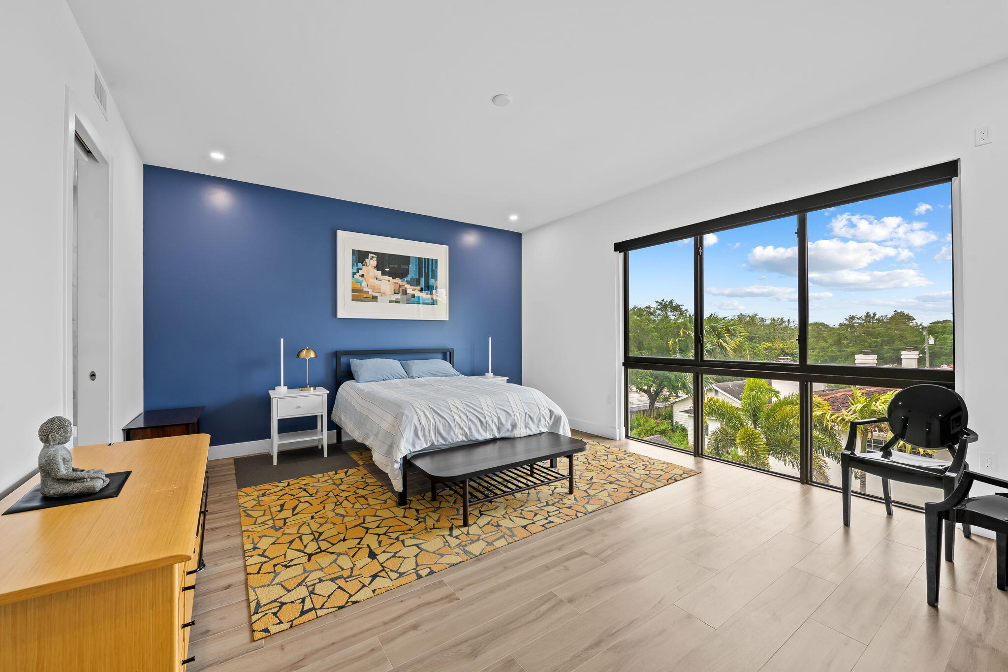 818 NE 2nd Fort Lauderdale, FL 33301