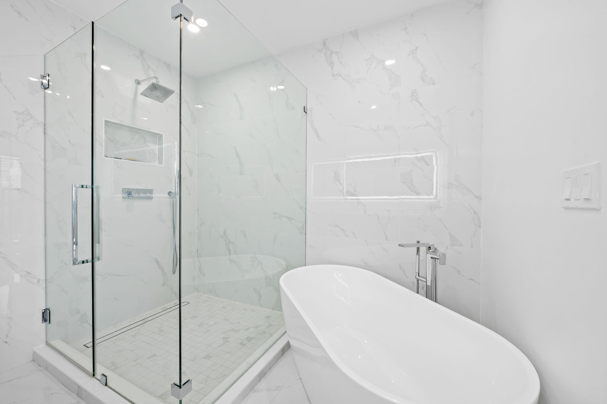 818 NE 2nd Fort Lauderdale, FL 33301