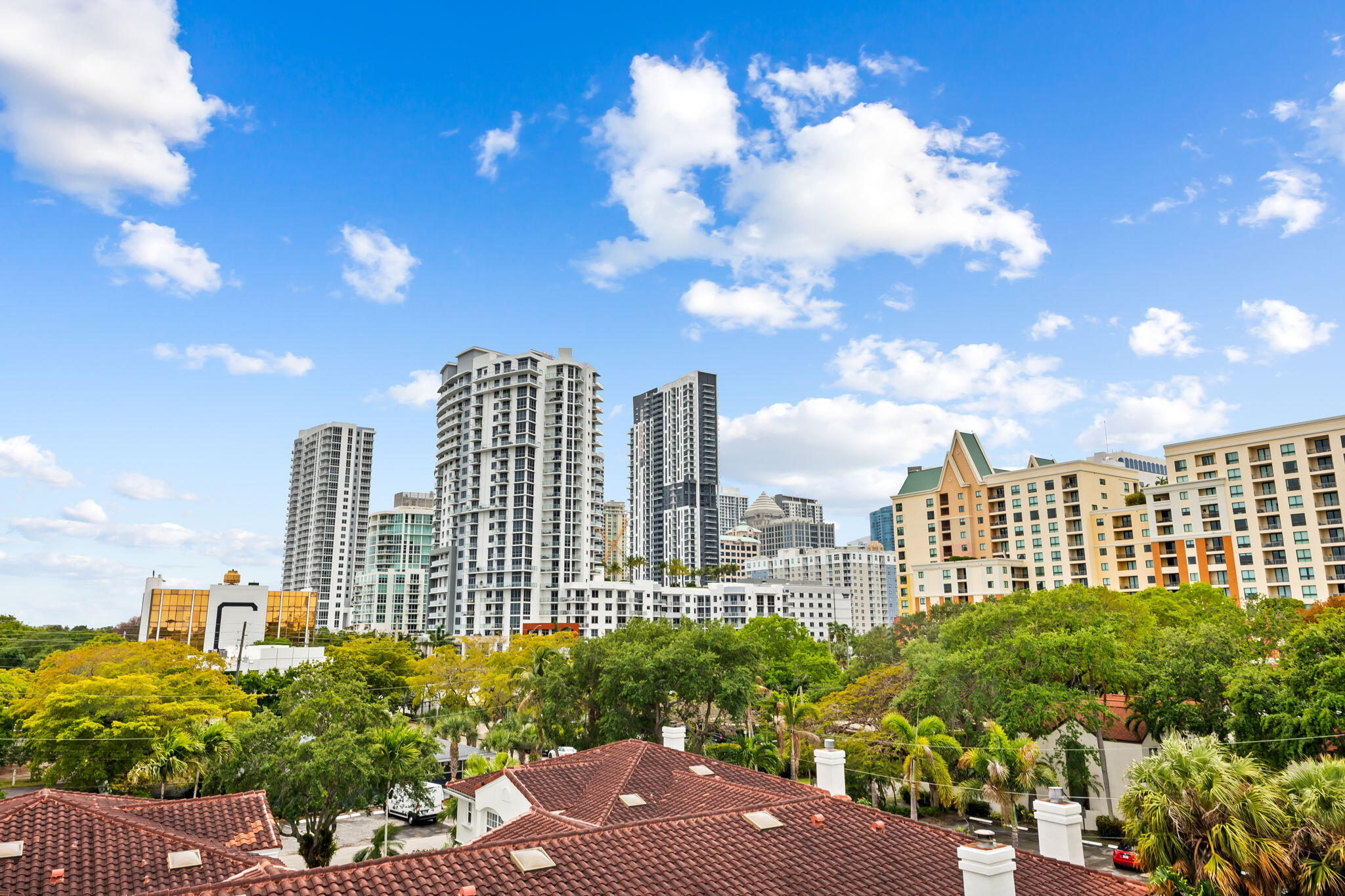 818 NE 2nd Fort Lauderdale, FL 33301