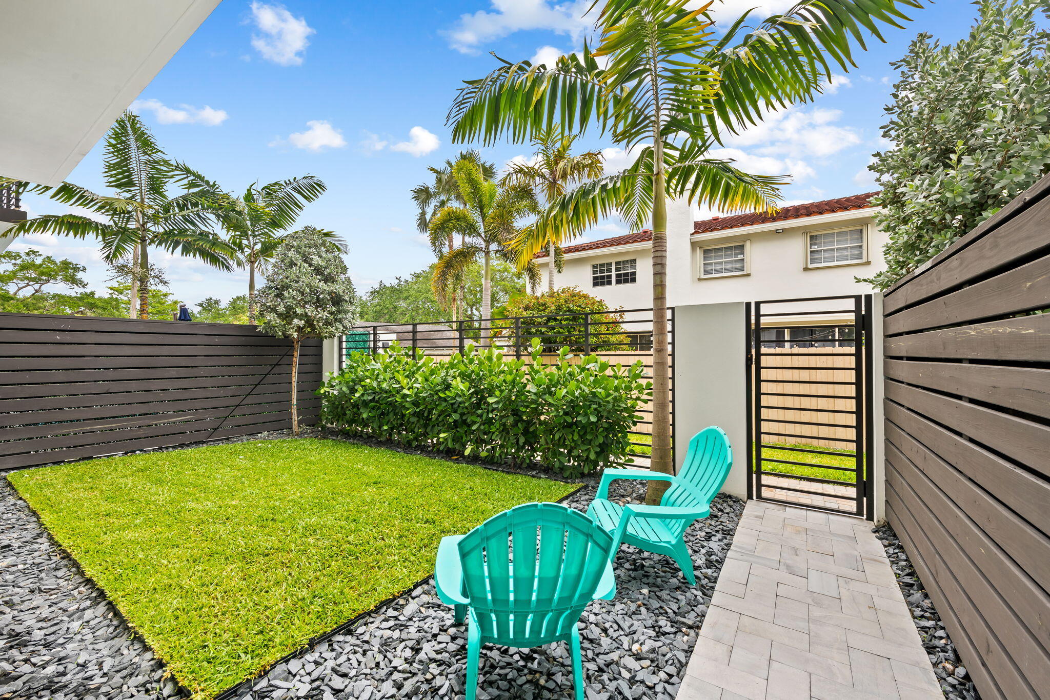818 NE 2nd Fort Lauderdale, FL 33301
