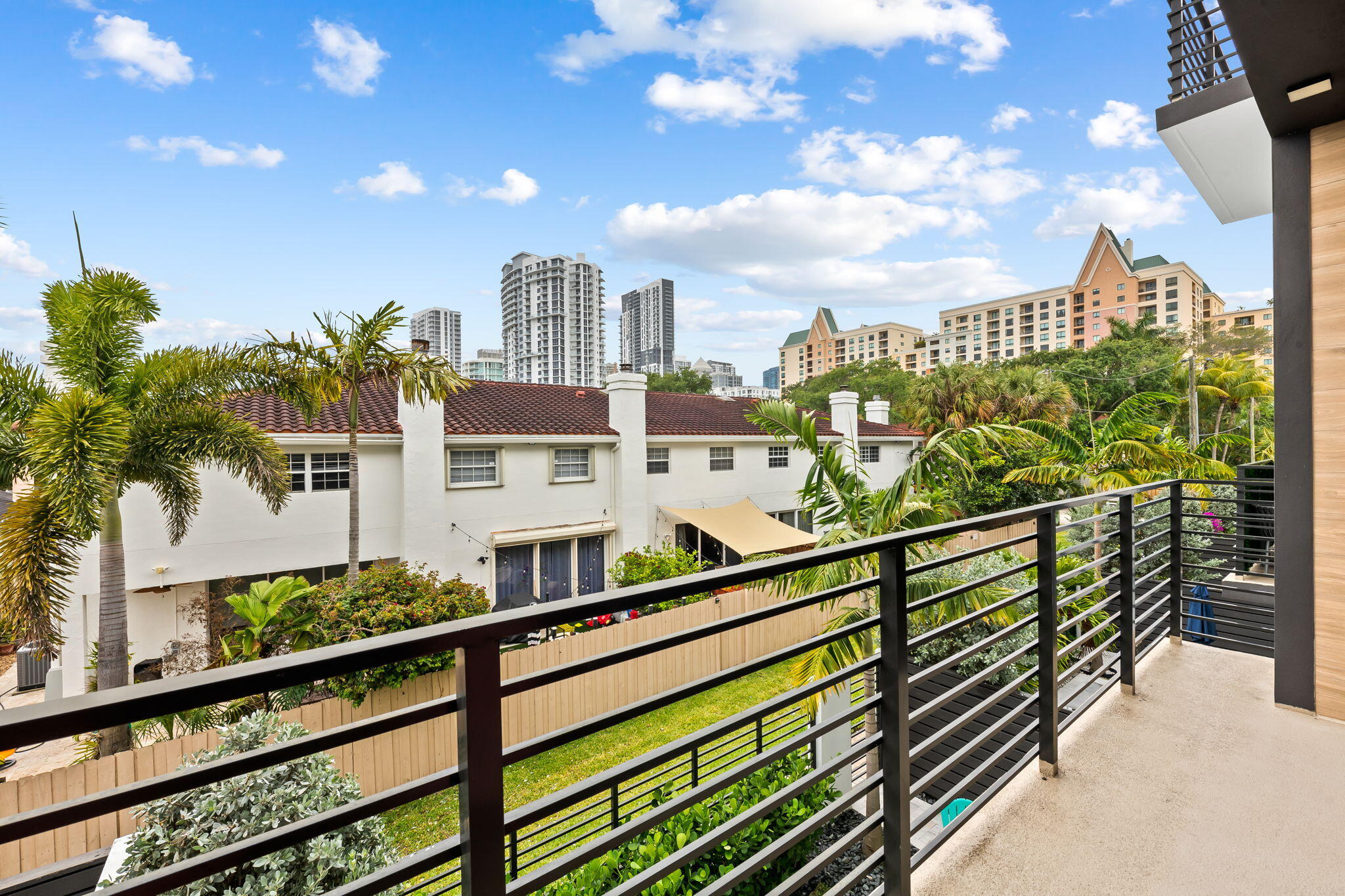 818 NE 2nd Fort Lauderdale, FL 33301