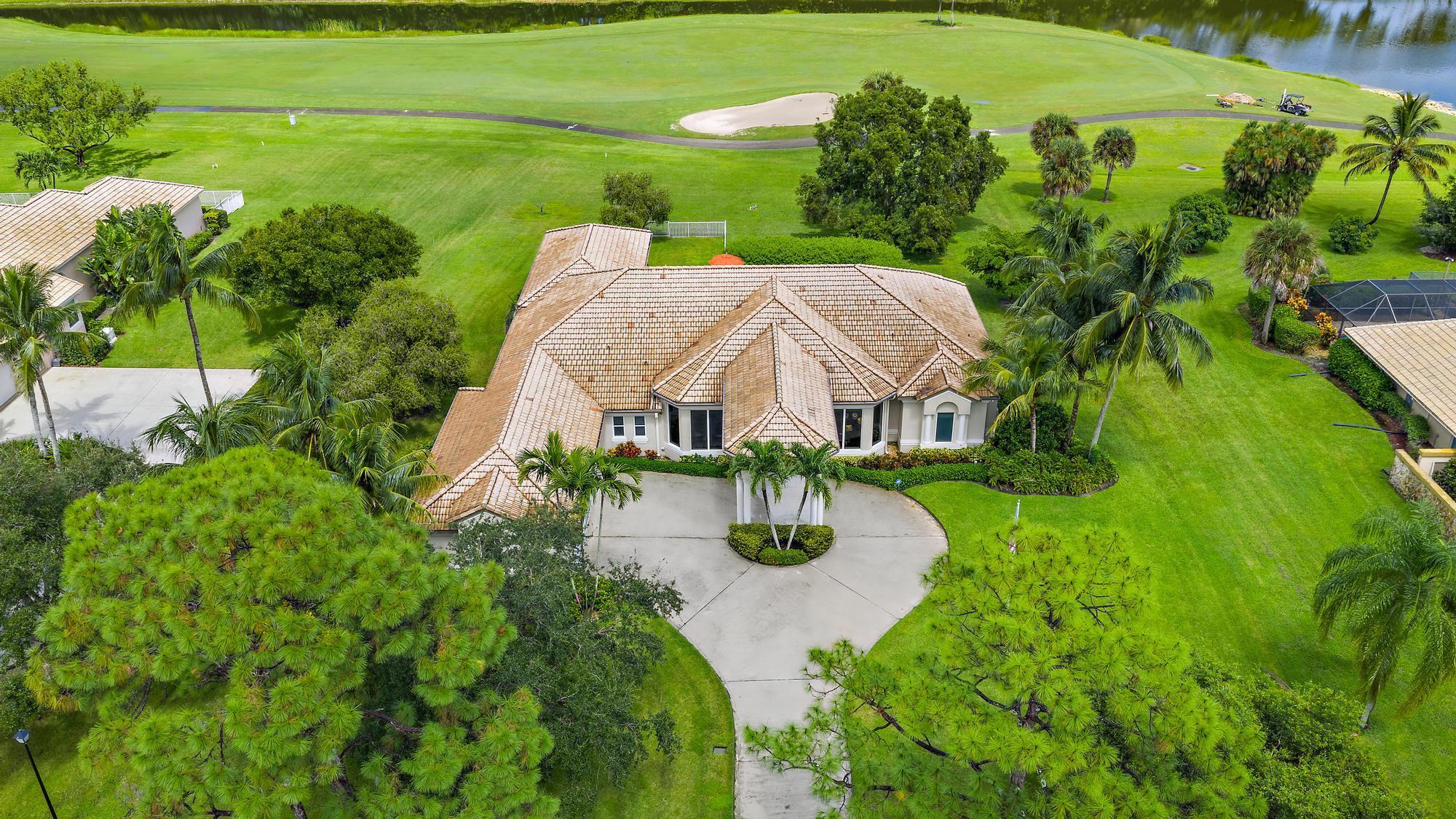 8905 Marlamoor West Palm Beach, FL 33412