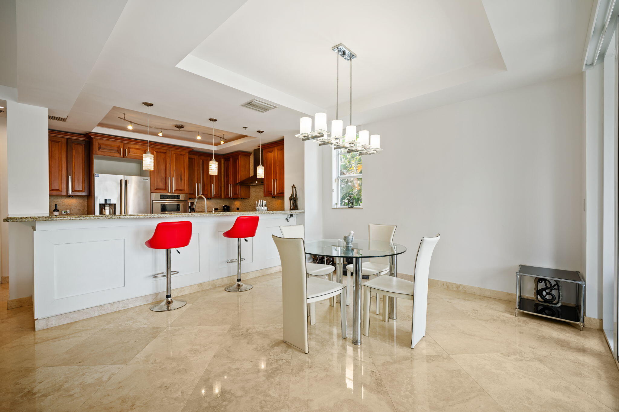 48 Hendricks #2a-a Fort Lauderdale, FL 33301