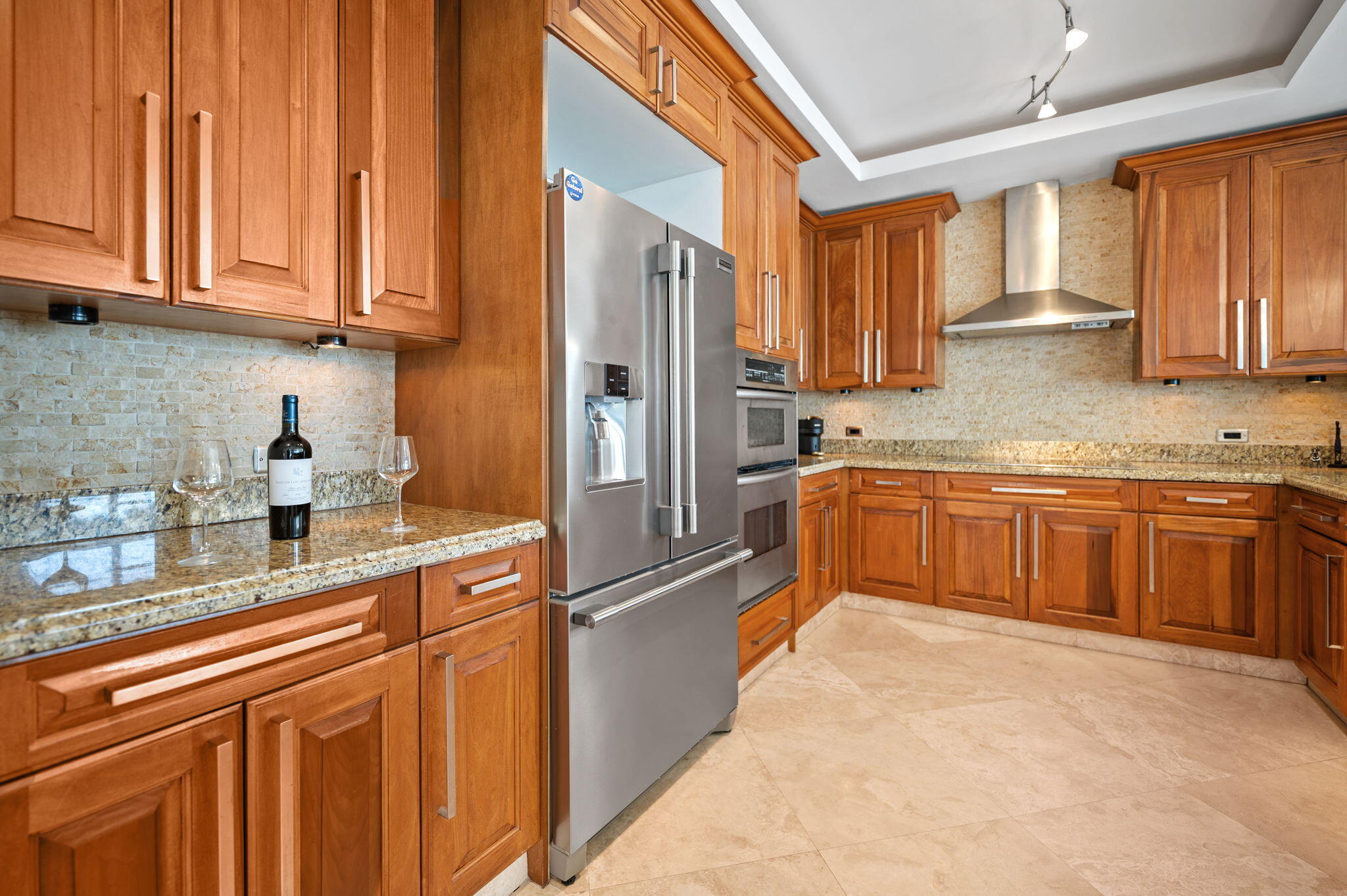 48 Hendricks #2a-a Fort Lauderdale, FL 33301