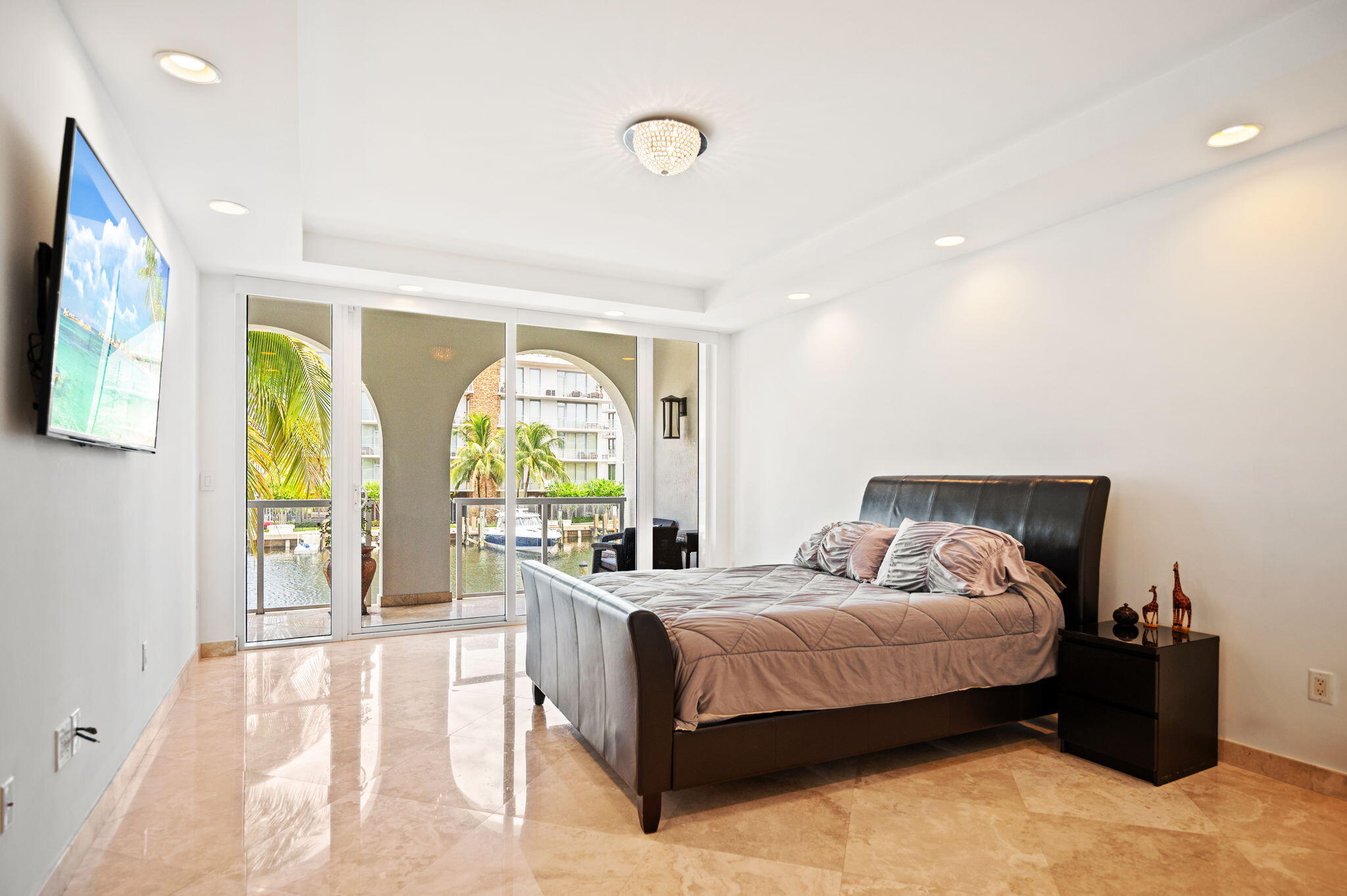 48 Hendricks #2a-a Fort Lauderdale, FL 33301