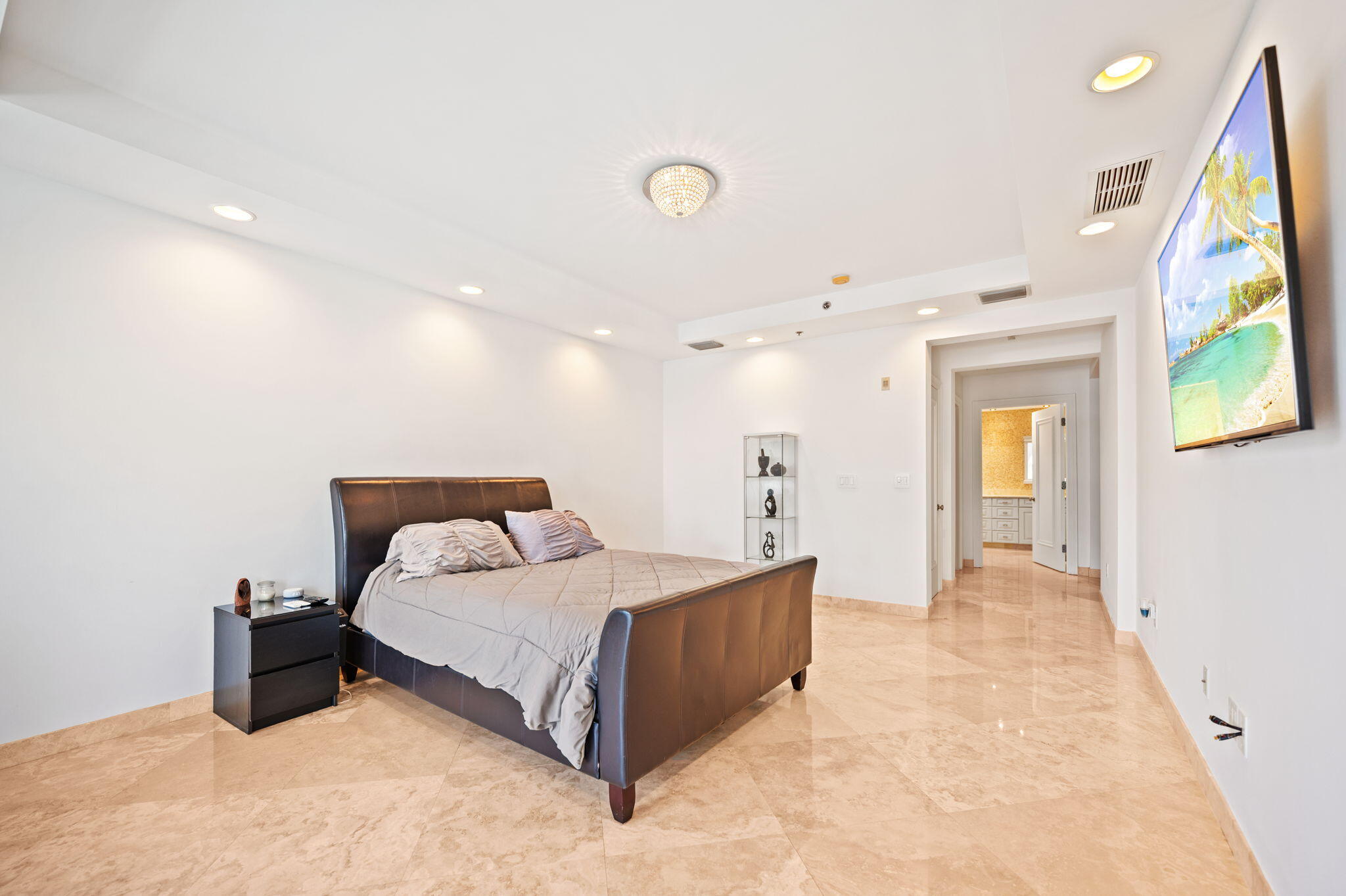 48 Hendricks #2a-a Fort Lauderdale, FL 33301