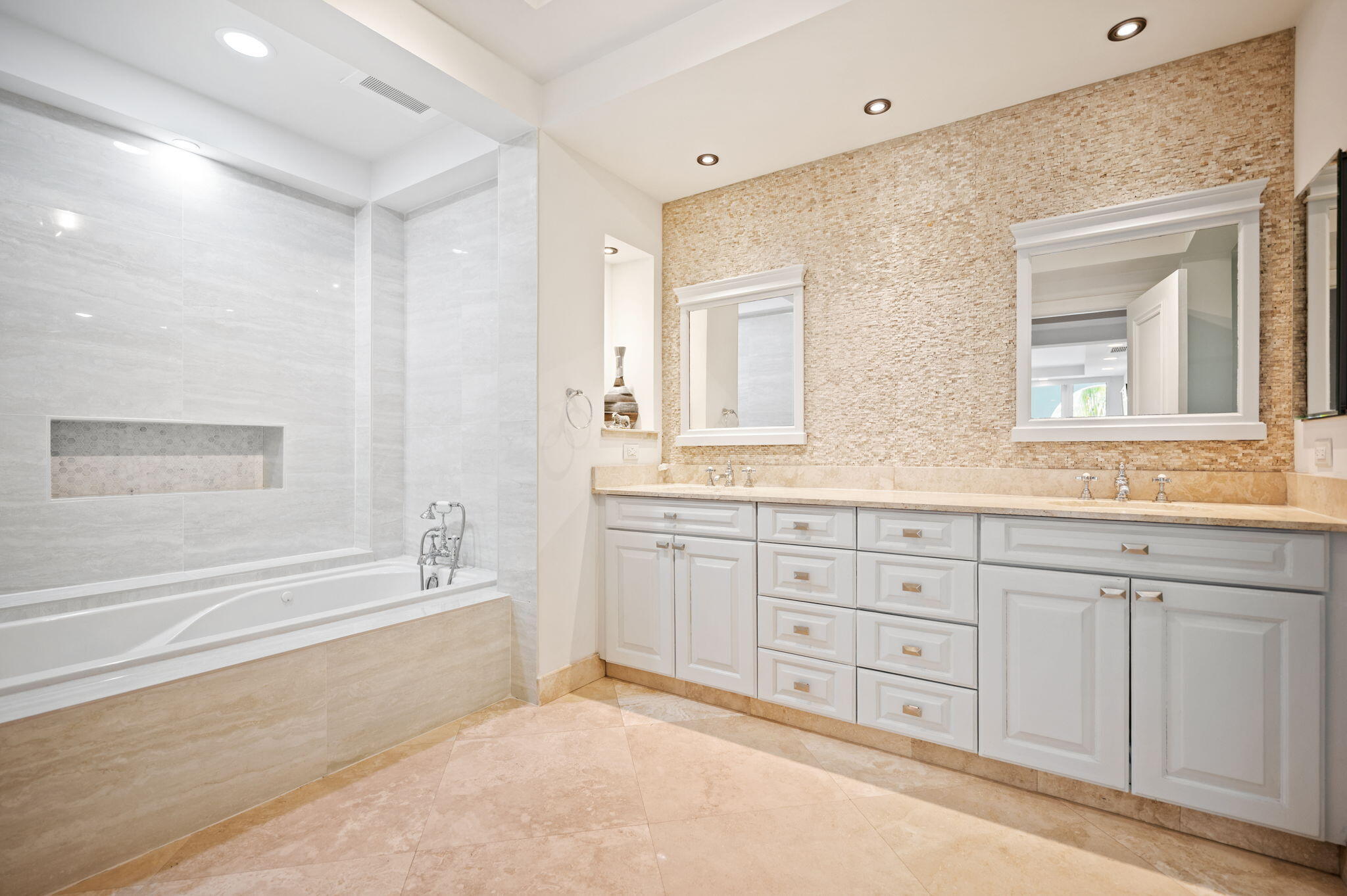 48 Hendricks #2a-a Fort Lauderdale, FL 33301