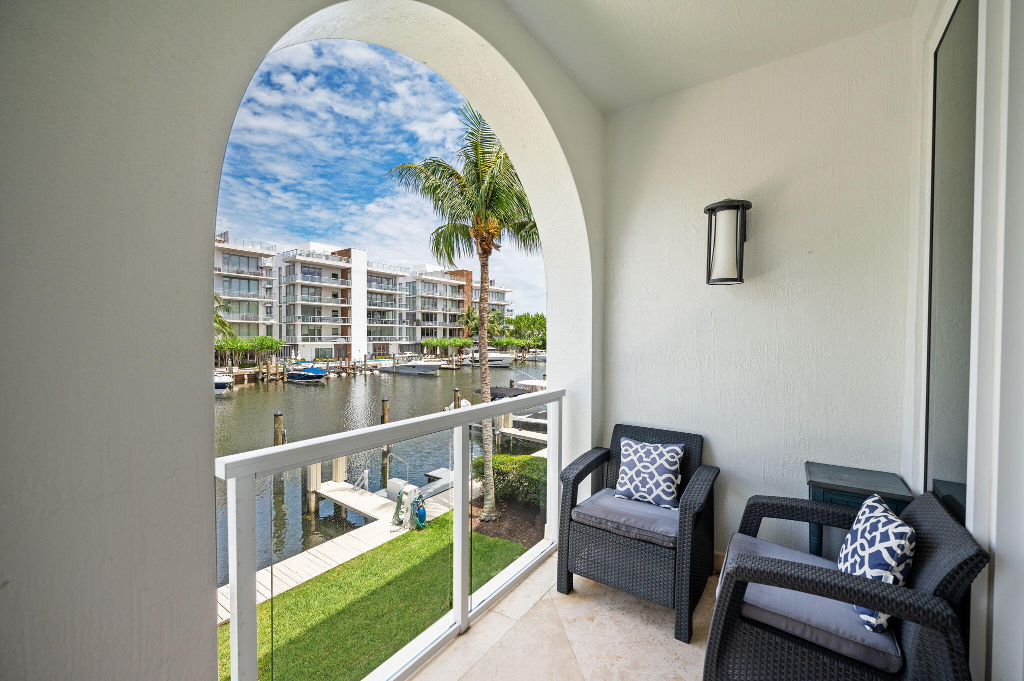 48 Hendricks #2a-a Fort Lauderdale, FL 33301