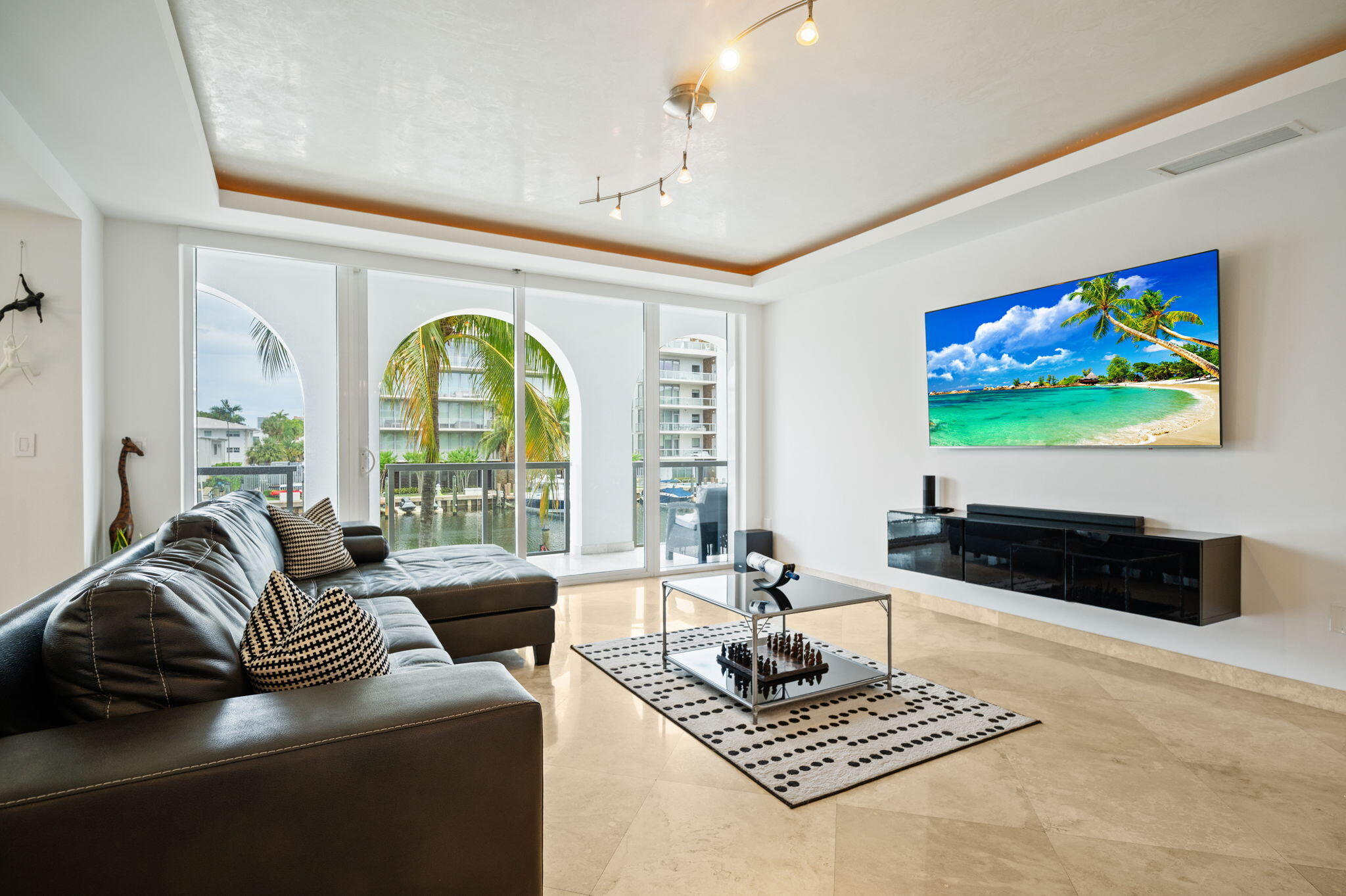 48 Hendricks #2a-a Fort Lauderdale, FL 33301