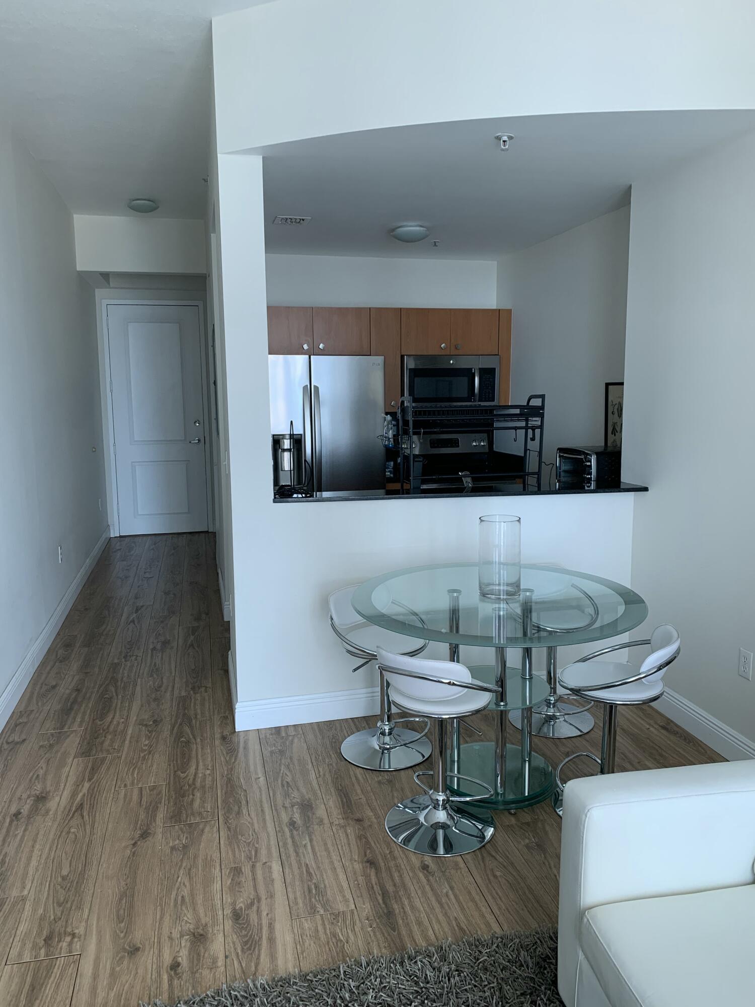 image Edgewater Lofts2