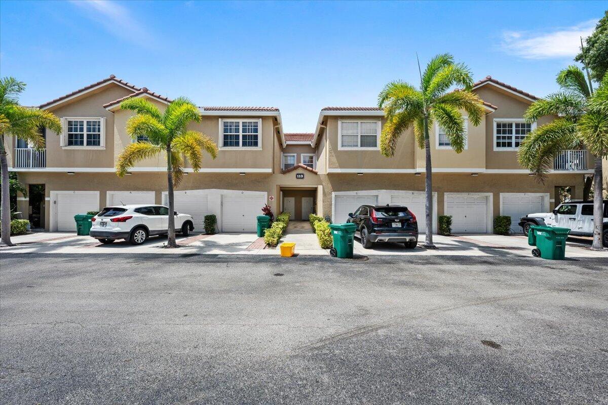 113 Lighthouse Cir #C