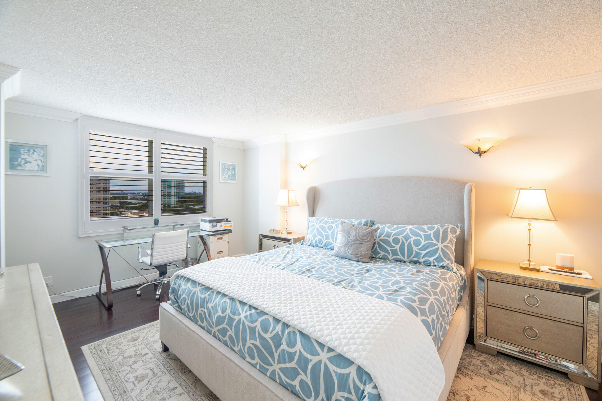 305 N Pompano Bch Blvd #1404 Pompano Beach, FL 33062