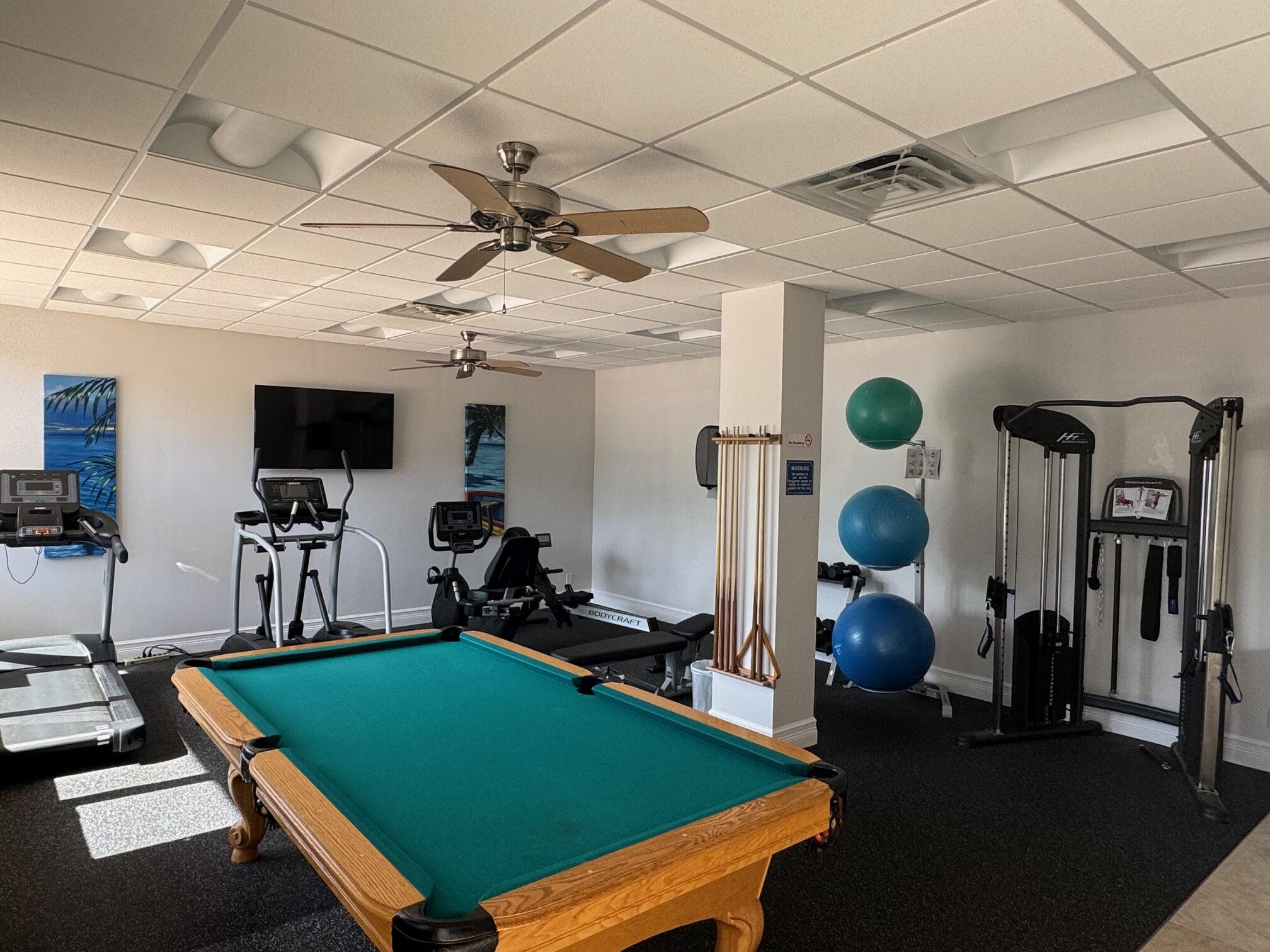 305 N Pompano Bch Blvd #1404 Pompano Beach, FL 33062