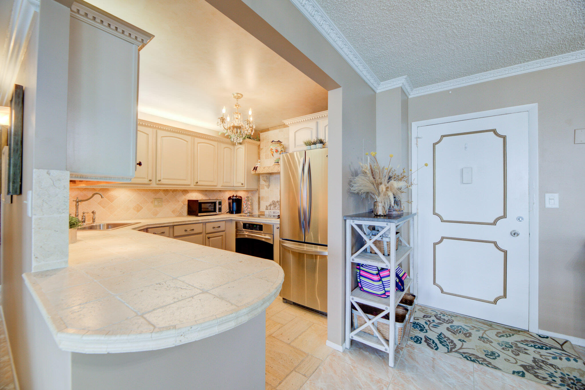 305 N Pompano Bch Blvd #1404 Pompano Beach, FL 33062