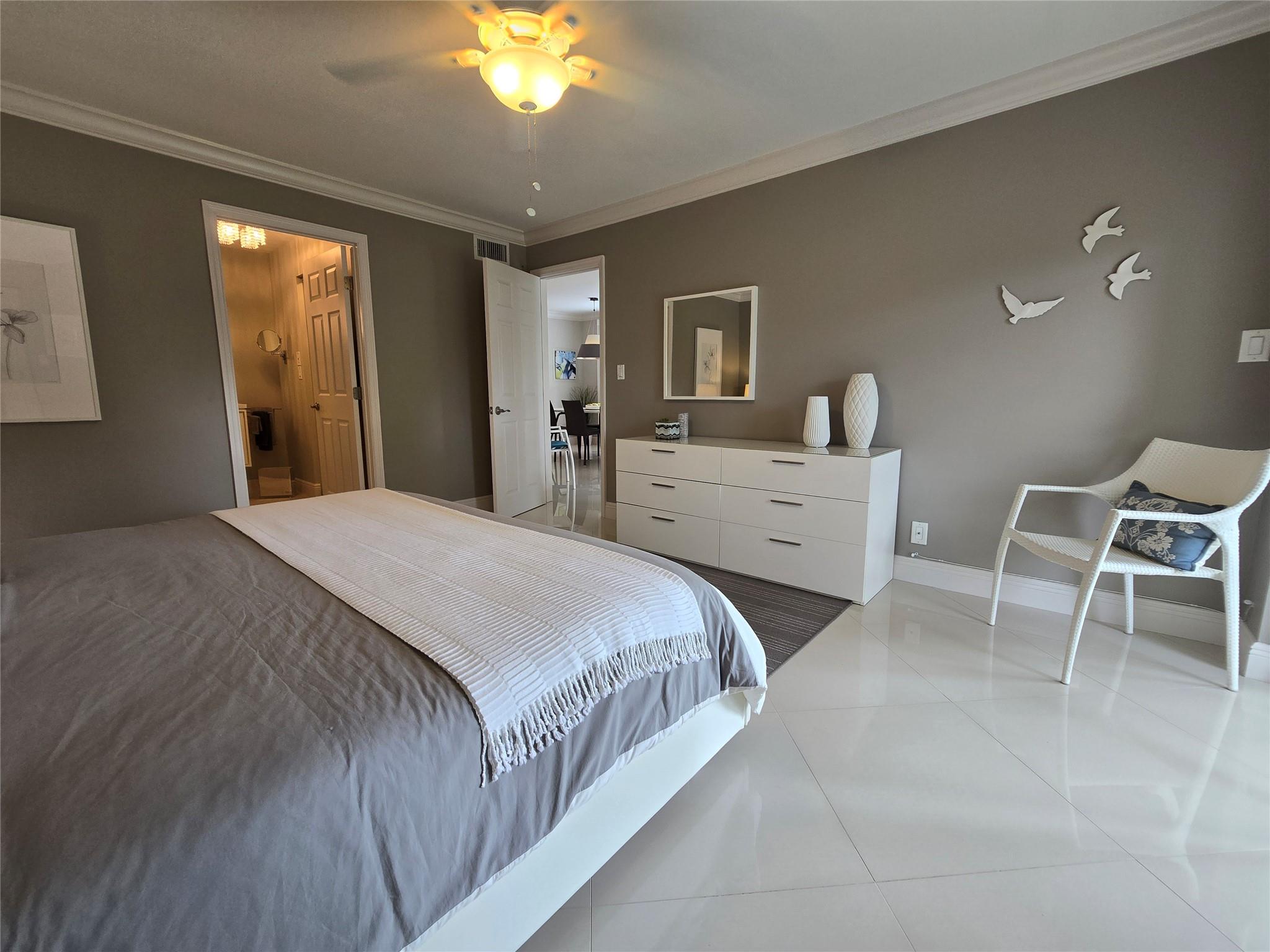 6200 NW 44th St #301,Lauderhill, FL 33319