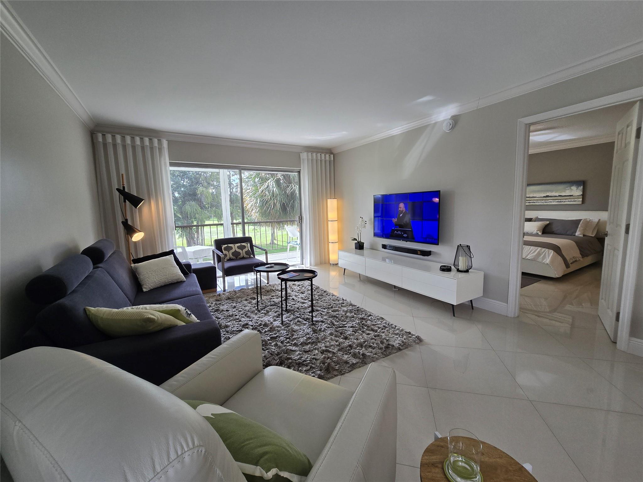 6200 NW 44th St #301,Lauderhill, FL 33319