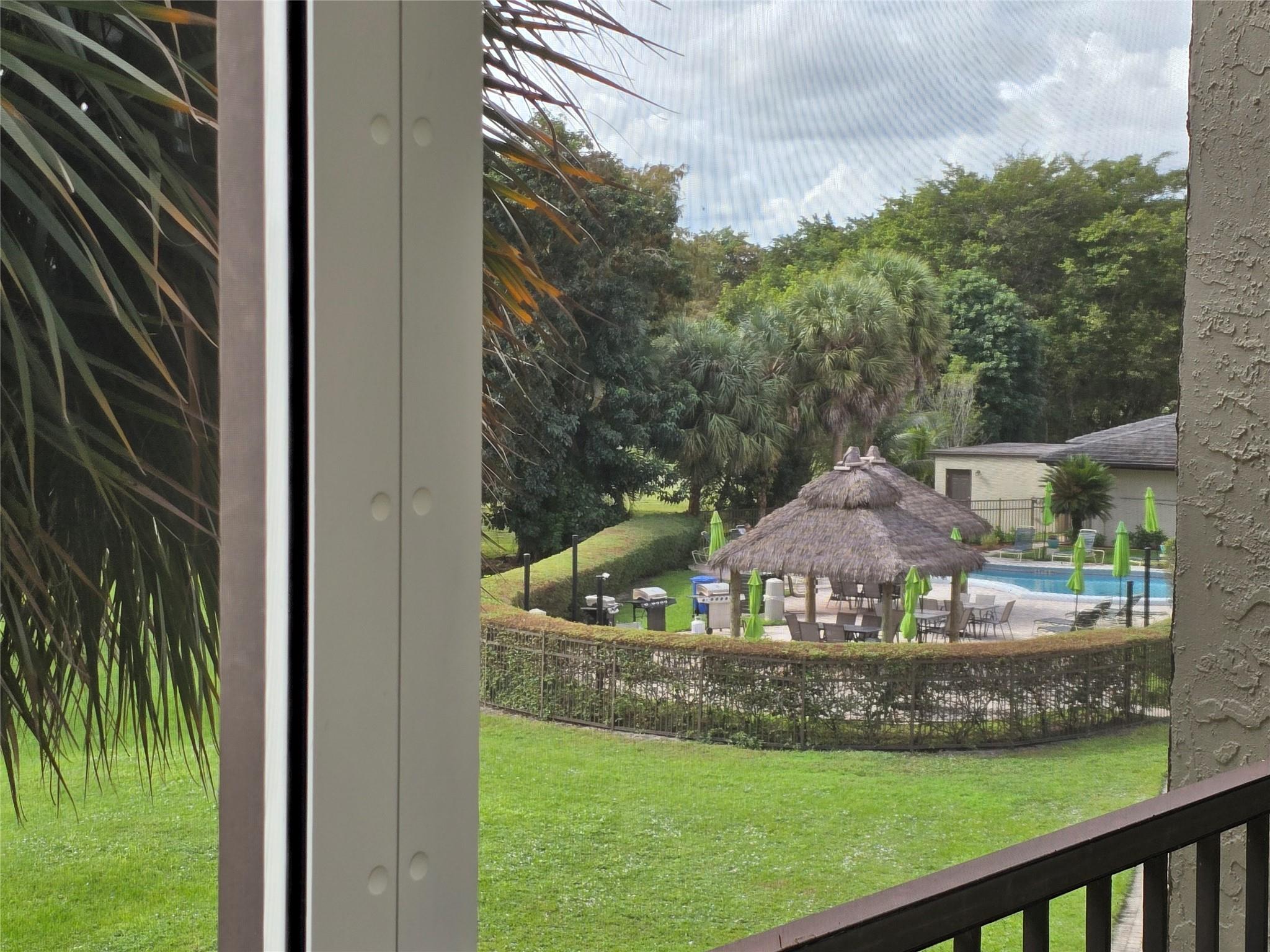 6200 NW 44th St #301,Lauderhill, FL 33319