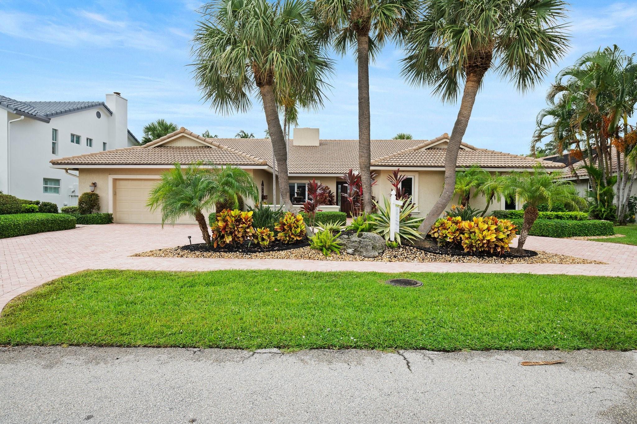 2901 NE 47th St,Lighthouse Point, FL 33064
