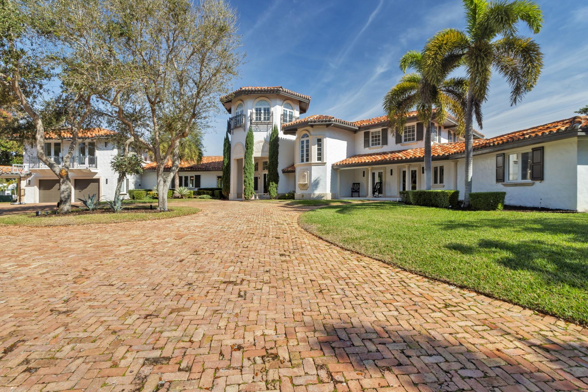 2301 Aqua Vis Blvd Fort Lauderdale, FL 33301 2301 Aqua Vis Blvd Fort Lauderdale, FL 33301