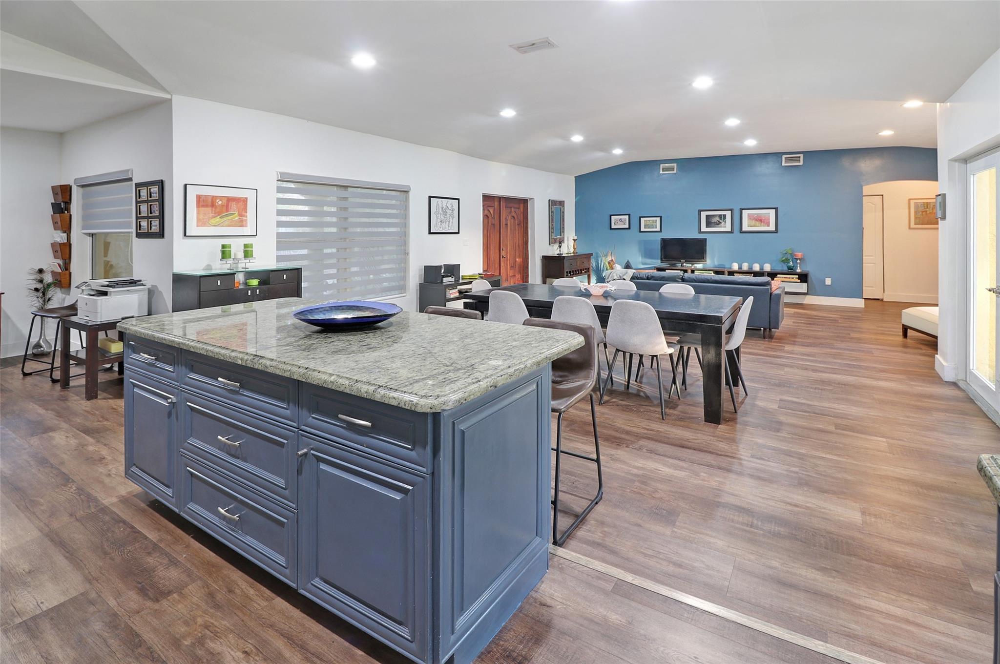 11410 Griffing Bl Biscayne Park, FL 33161