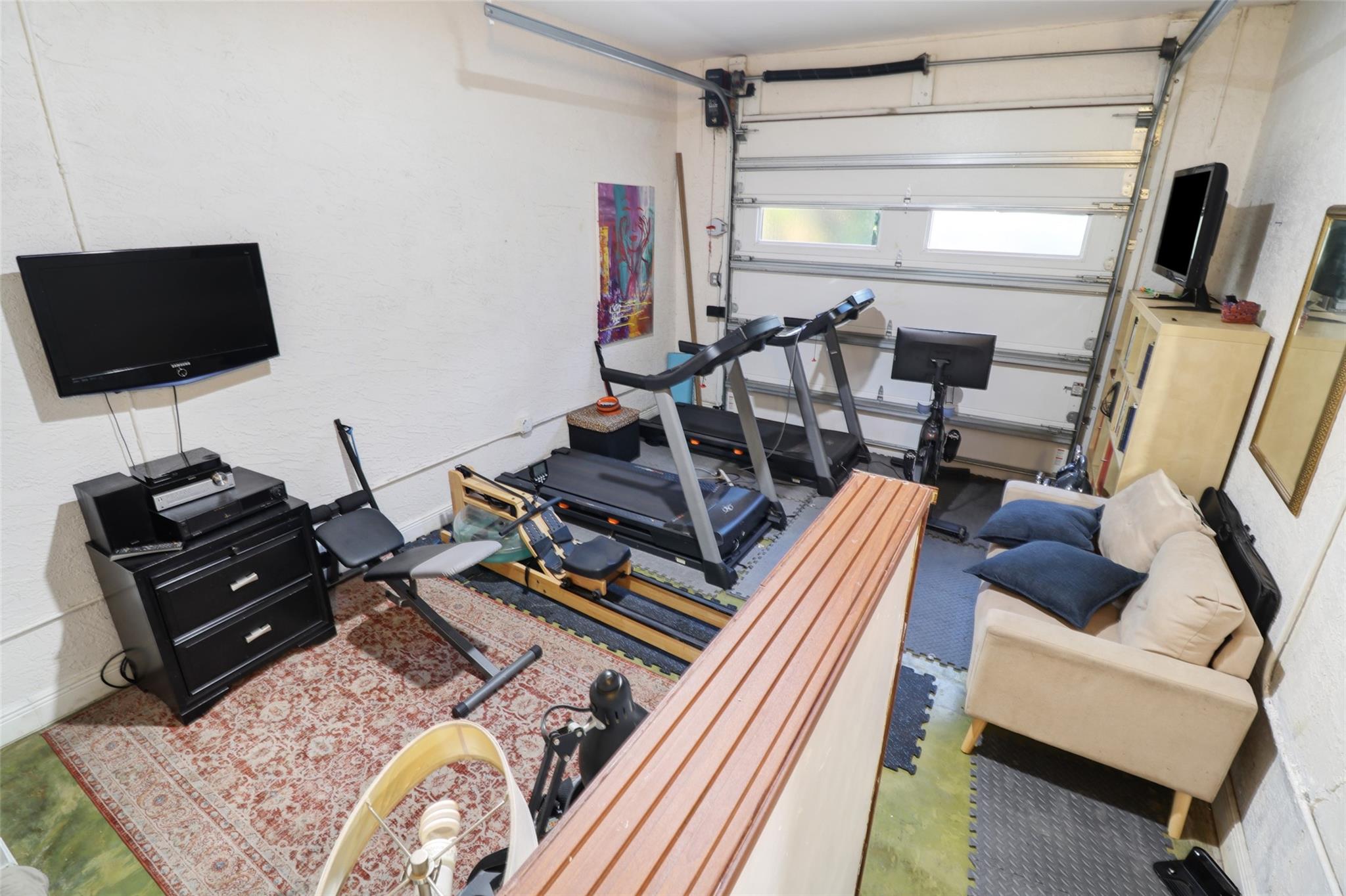 11410 Griffing Bl Biscayne Park, FL 33161