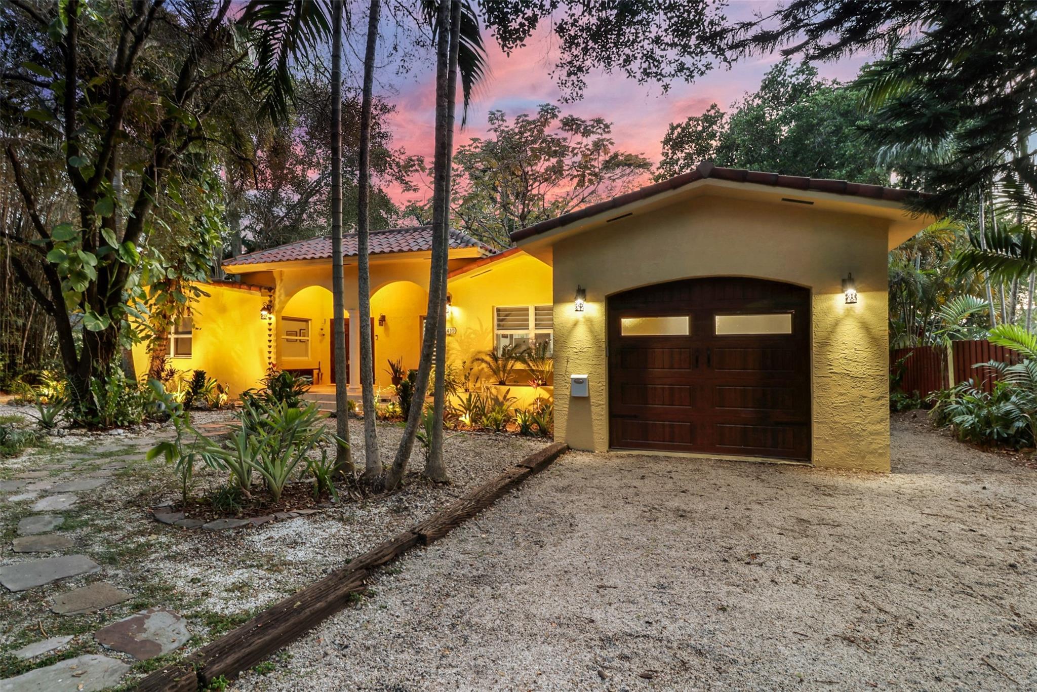 11410 Griffing Bl Biscayne Park, FL 33161